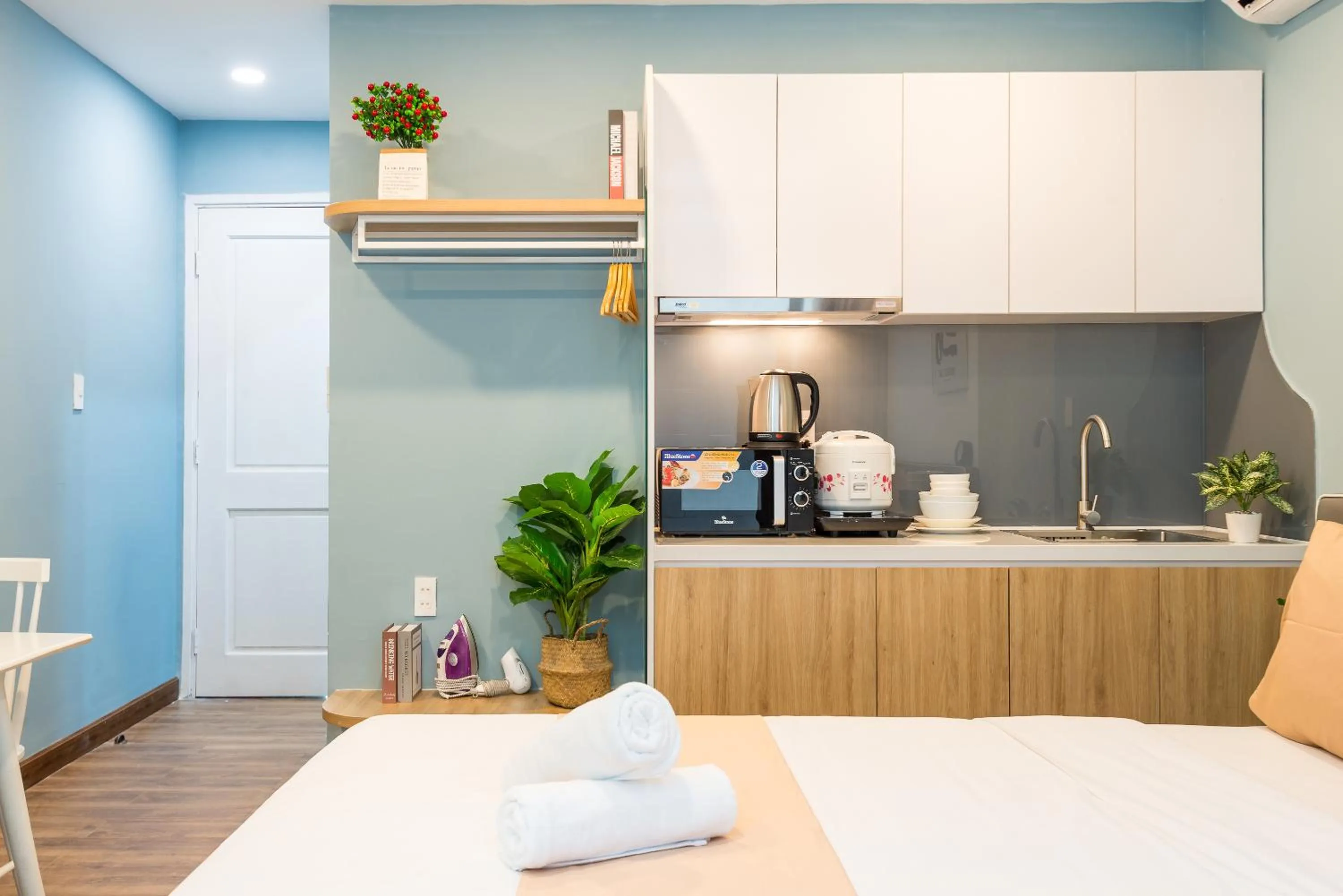 Kitchen or kitchenette, Bed in Cozrum Homes - Saphera Residence