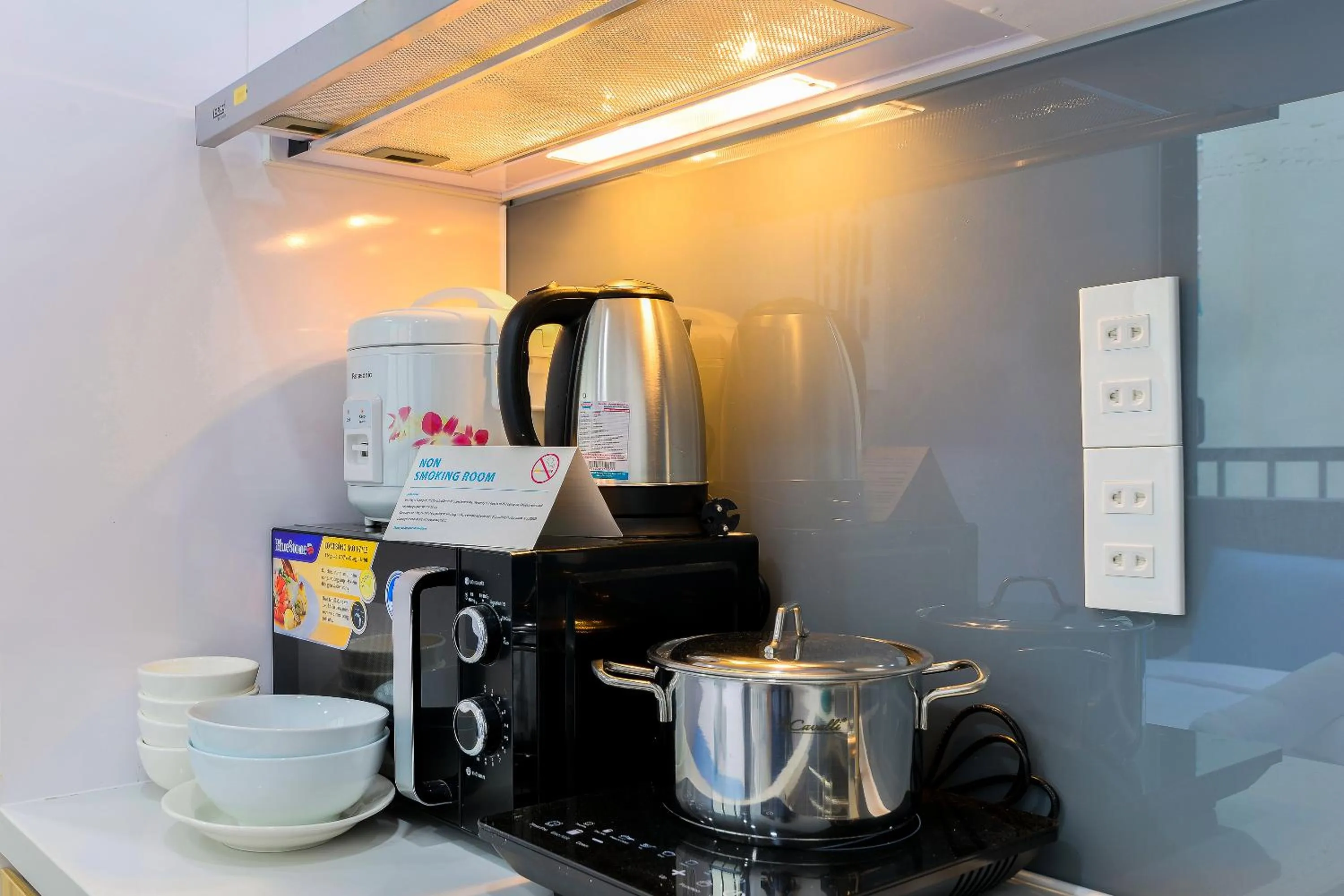 Kitchen or kitchenette in Cozrum Homes - Saphera Residence