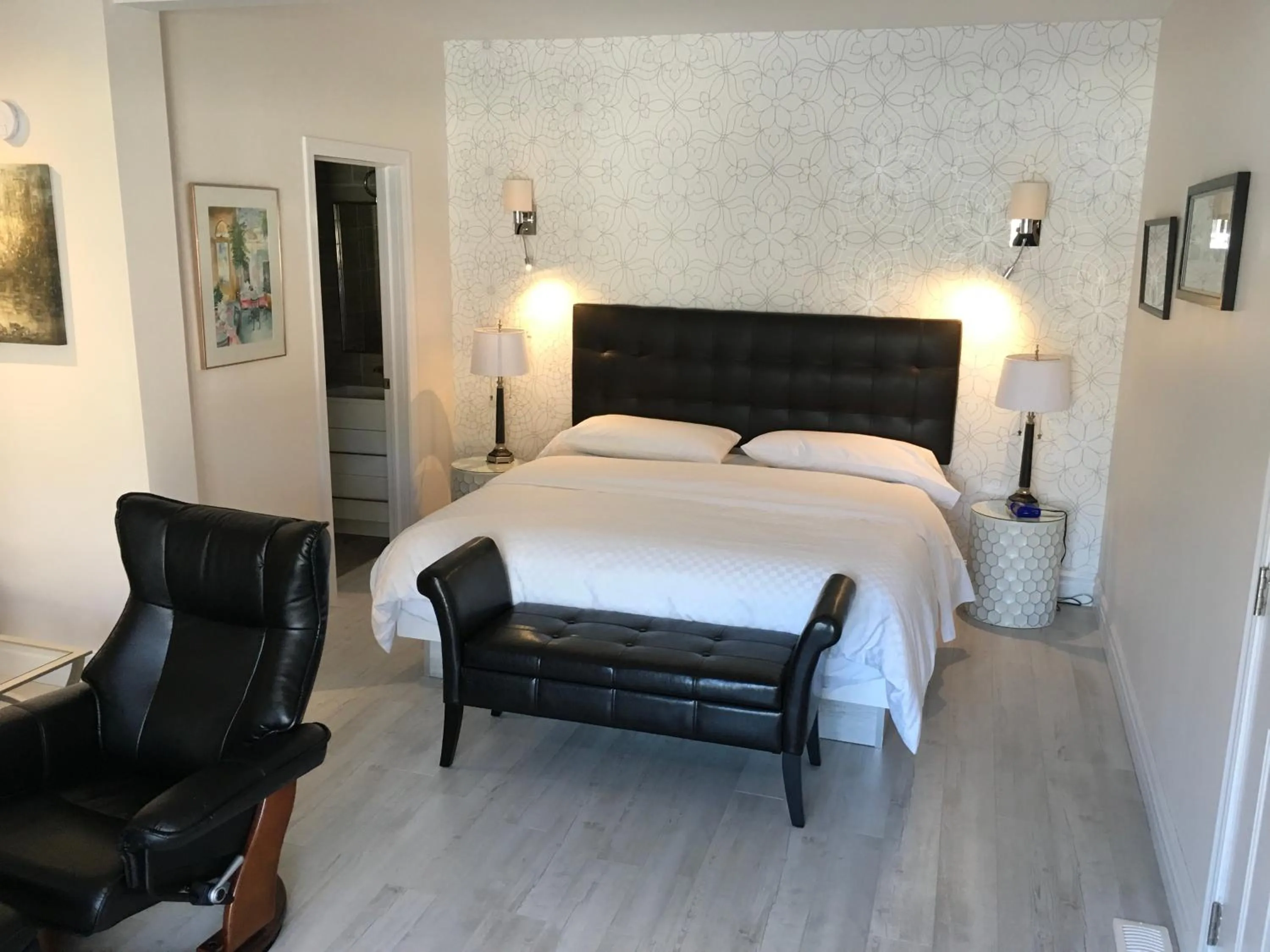 Bed in Grey Rose Suites