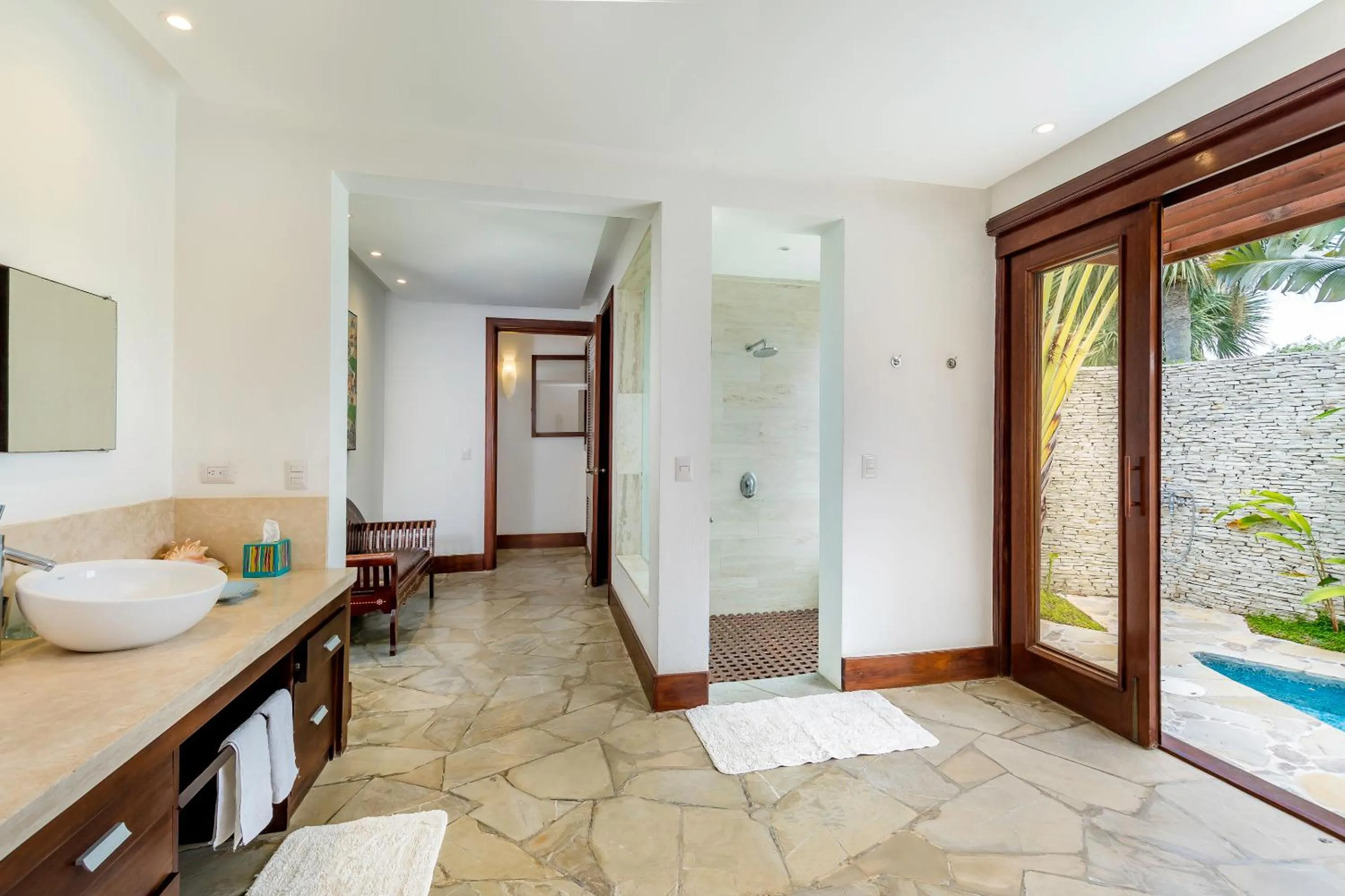 Shower, Bed in Unique Villa with Ocean and River Views - Staff & Golf Carts