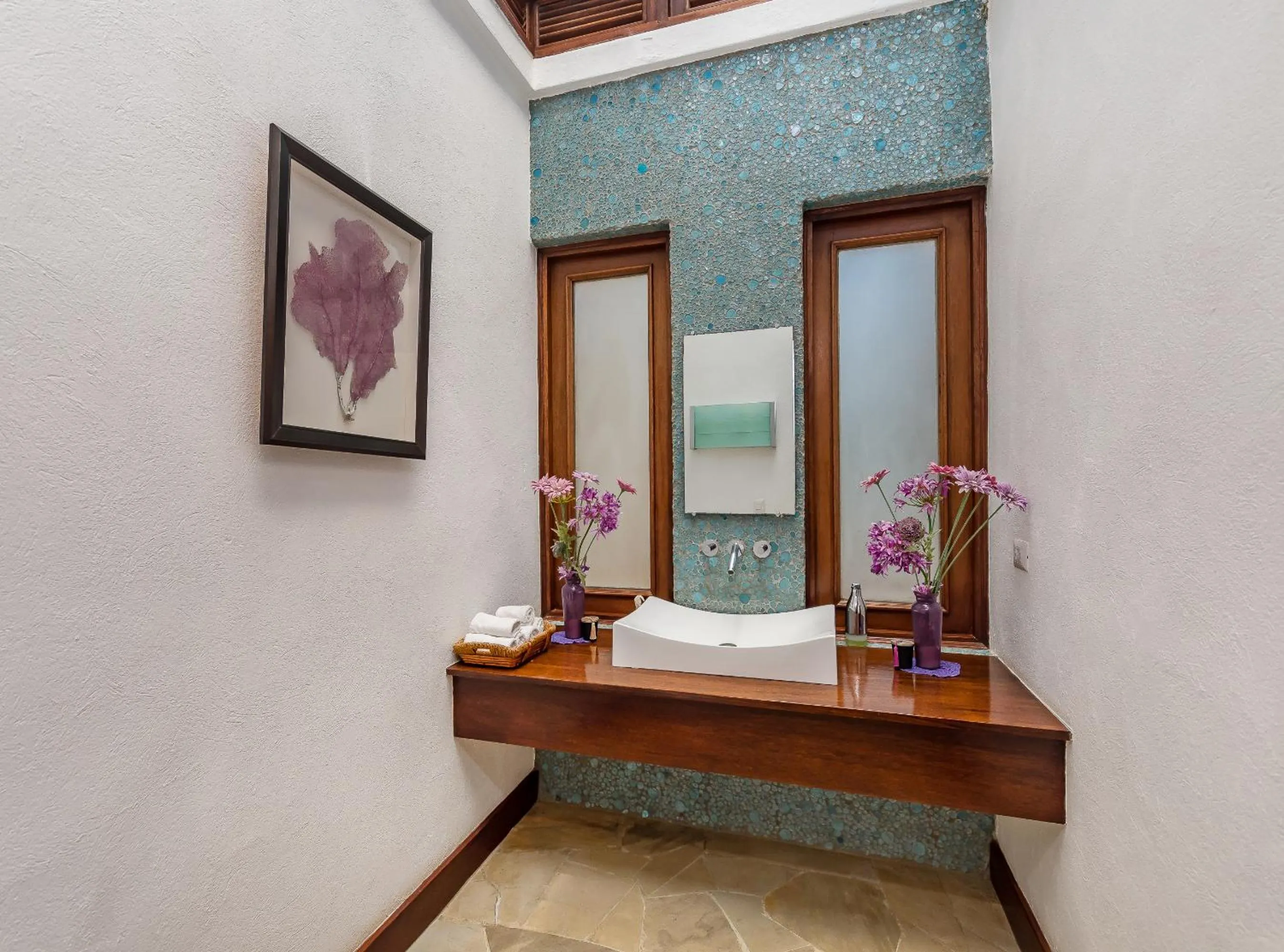 Shower in Unique Villa with Ocean and River Views - Staff & Golf Carts