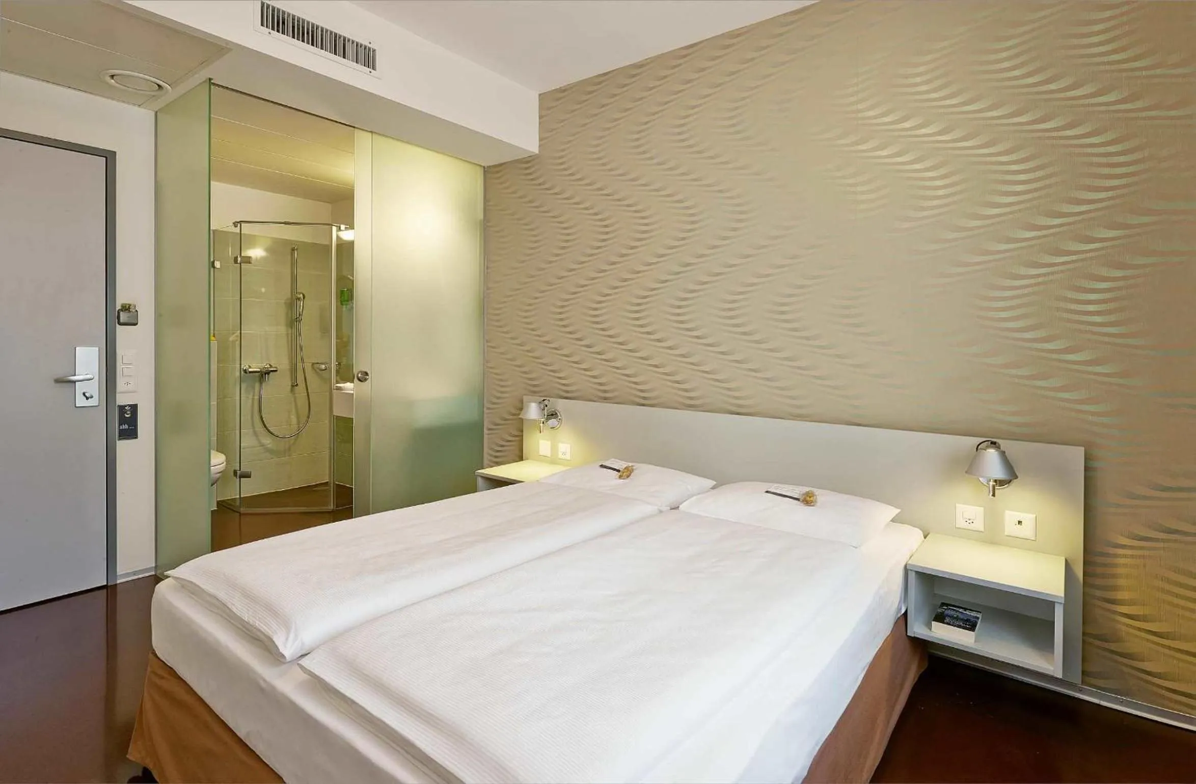 Photo of the whole room, Bed in Sorell Business Hotel Ador Bern