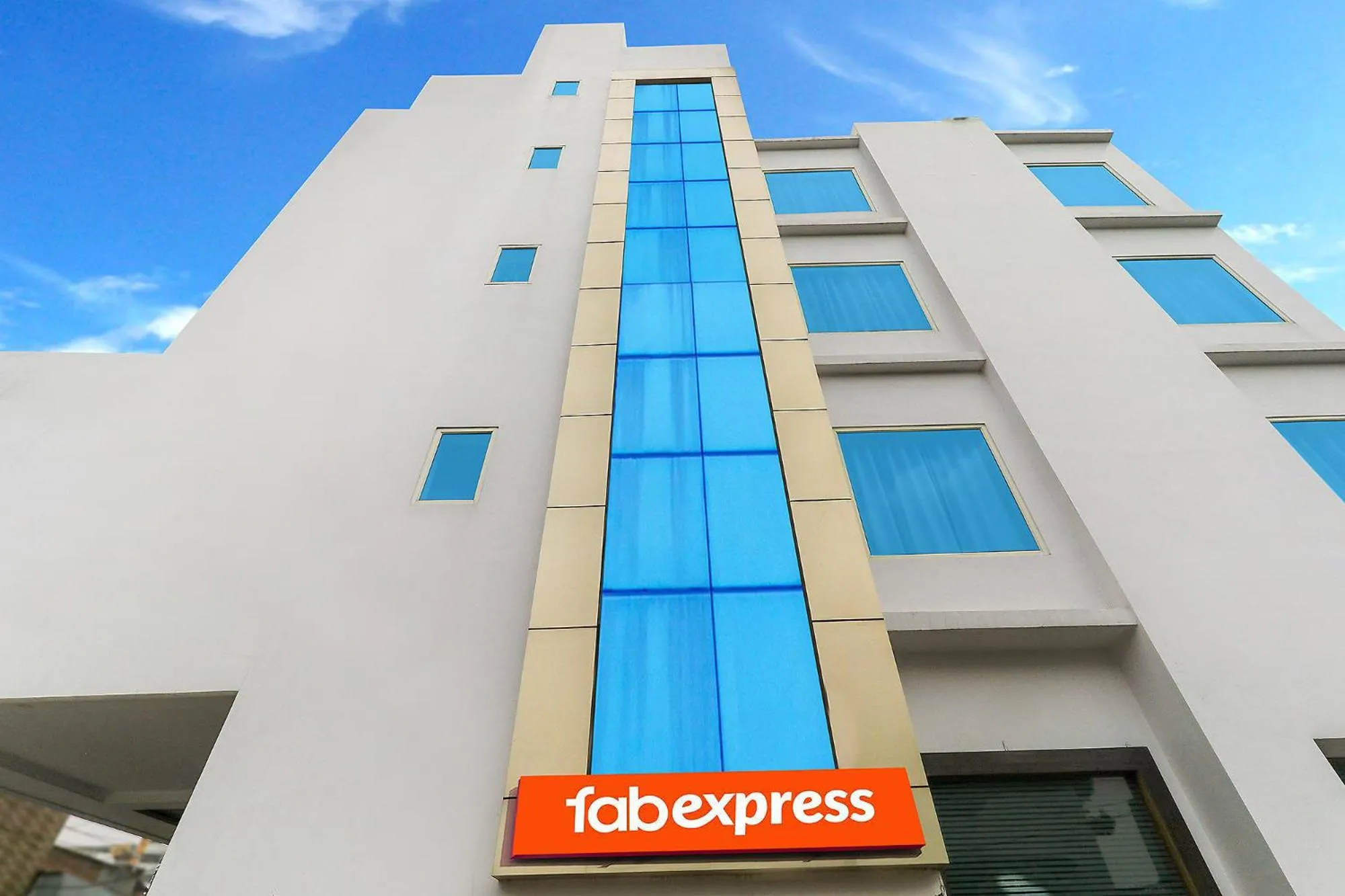 Property building in FabExpress Global Inn New