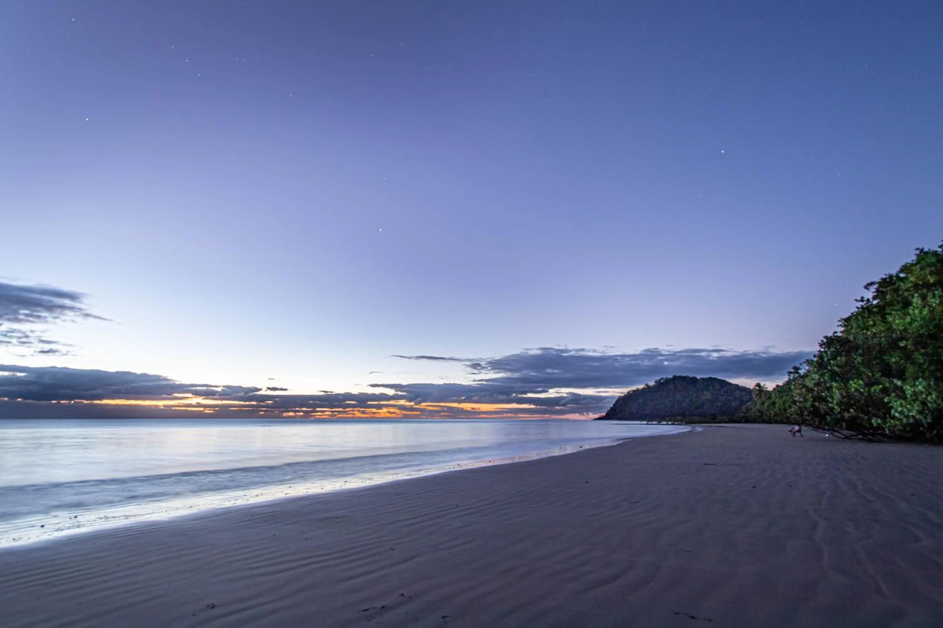 Sunrise in Cape Trib Beach House
