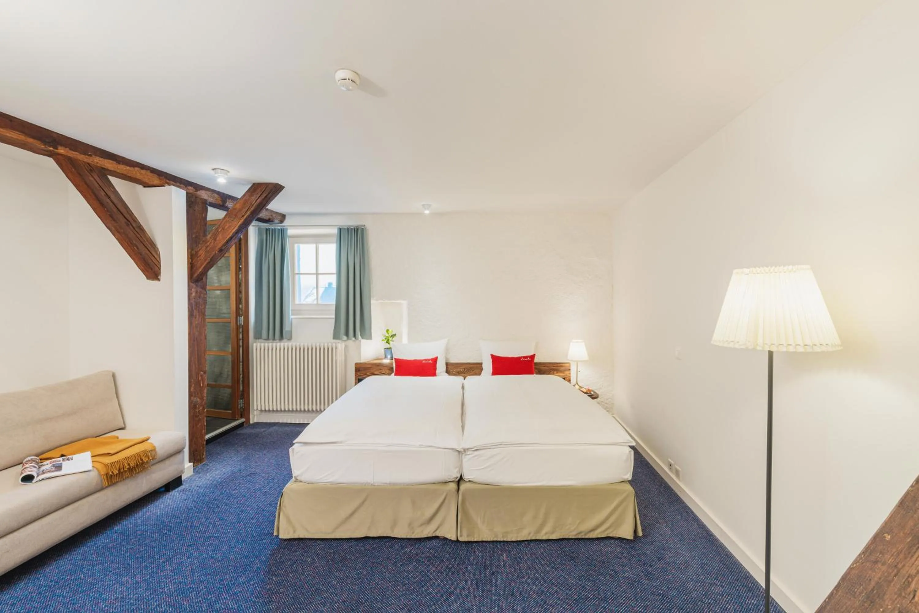 Bed in Tailormade Hotel RÜDEN Schaffhausen