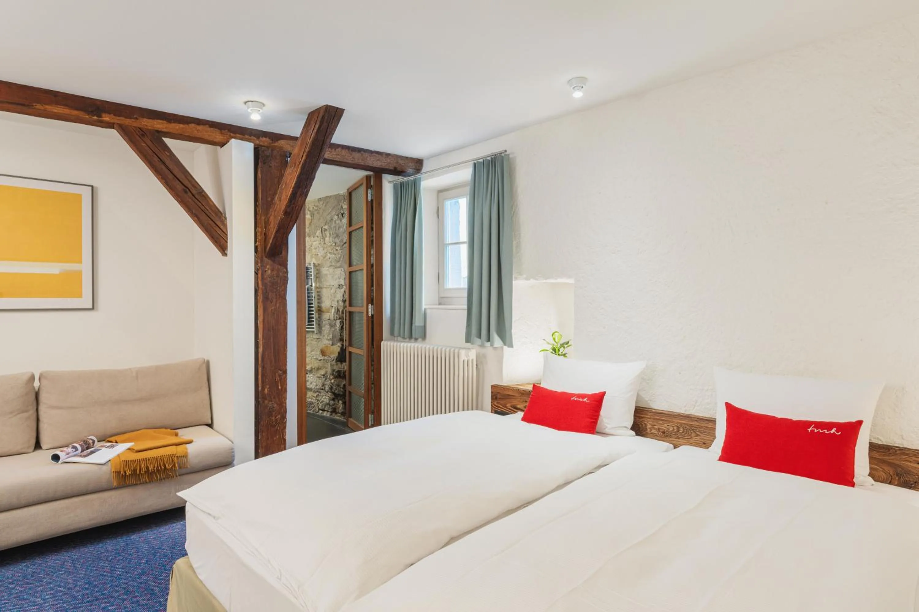 Bed in Tailormade Hotel RÜDEN Schaffhausen