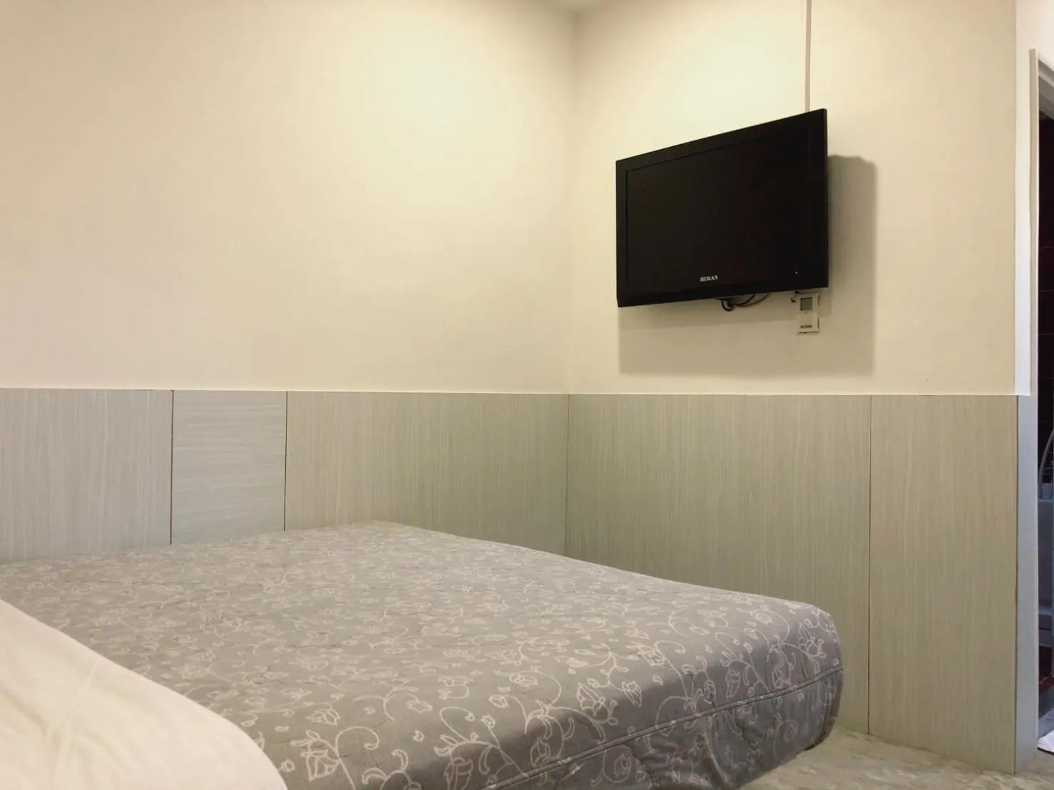 Bed in Ruei Gung Business Hotel Kaohsiung