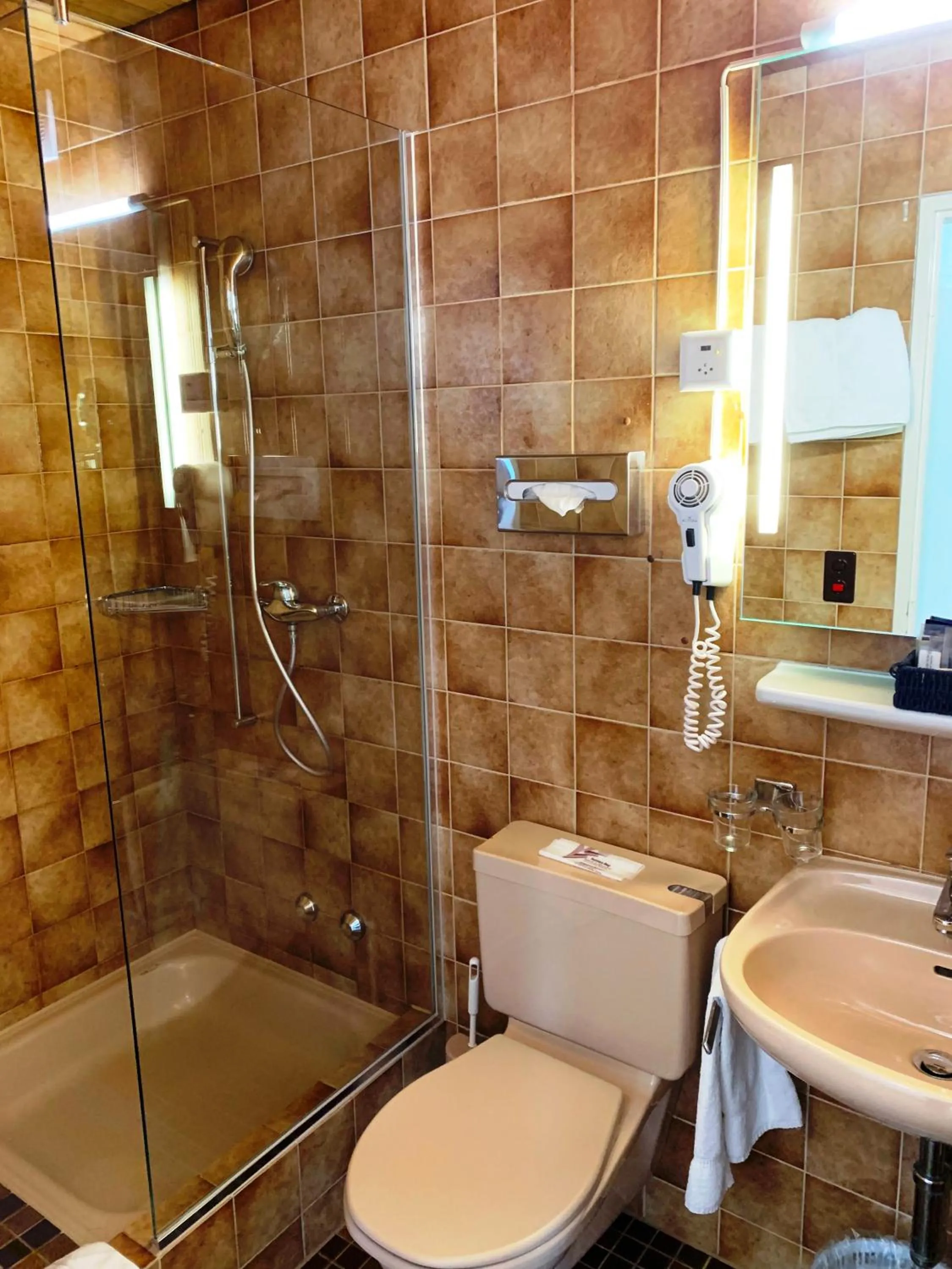 Bathroom in Hotel Drei Könige Luzern