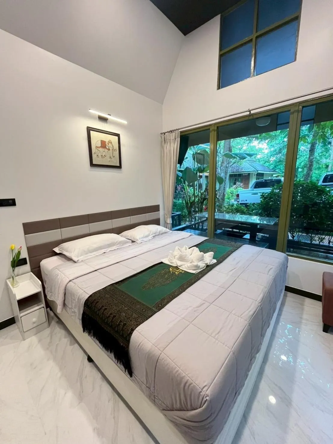 Photo of the whole room, Bed in Pai Panalee The Nature Boutique Hotel