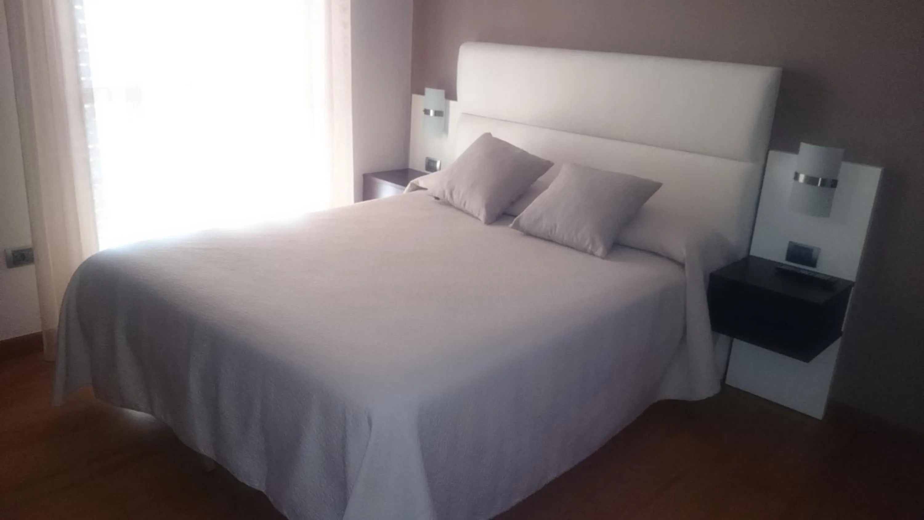 Bed in Hotel El Millón