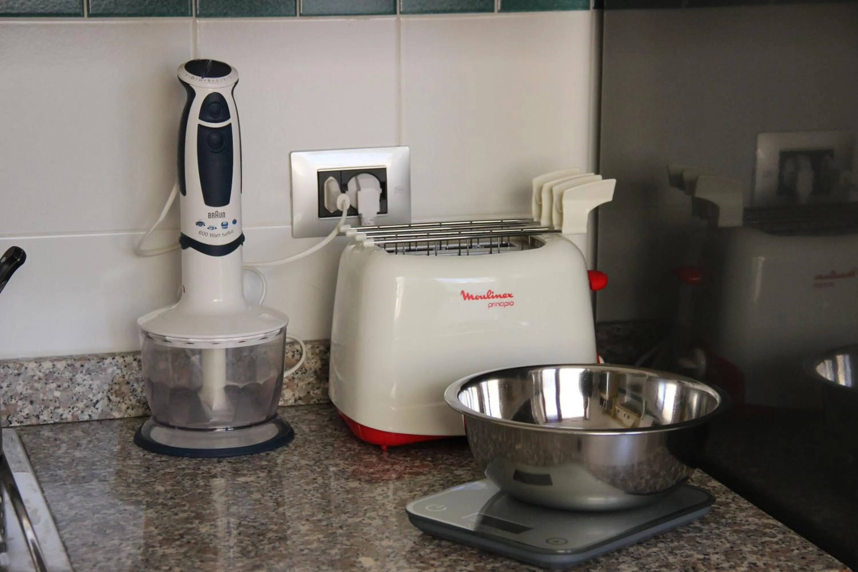 Kitchen or kitchenette in Appartamento Via dei Fabbri Navali