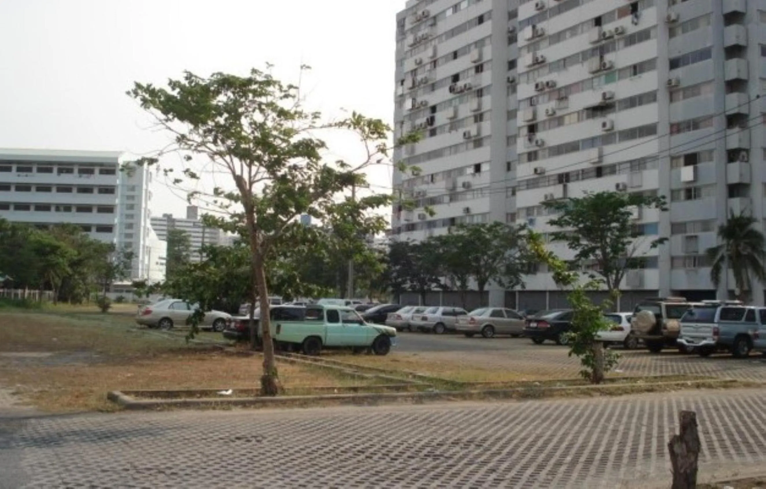 Property building in MT-Room