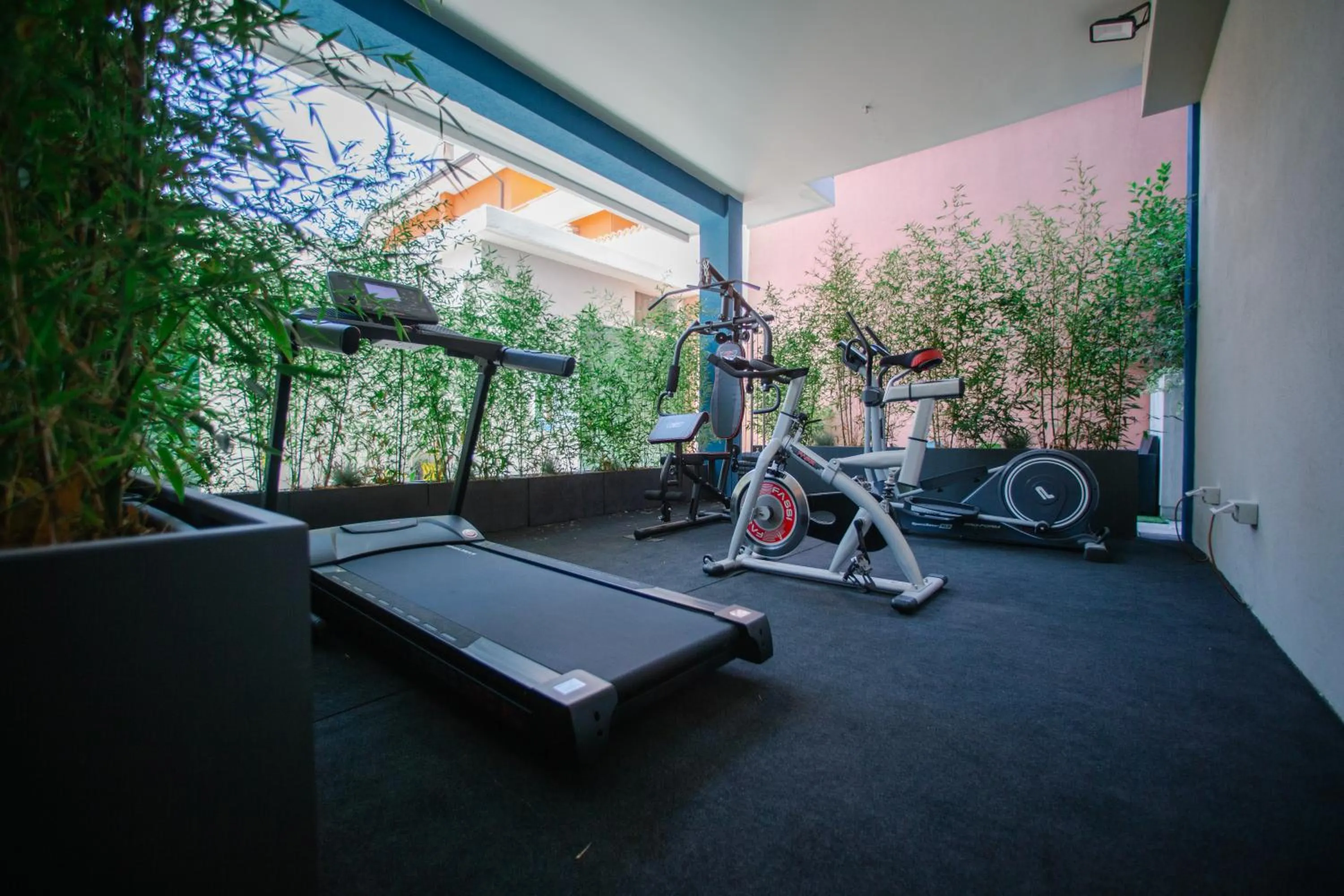 Fitness centre/facilities in MAR60 Apartments