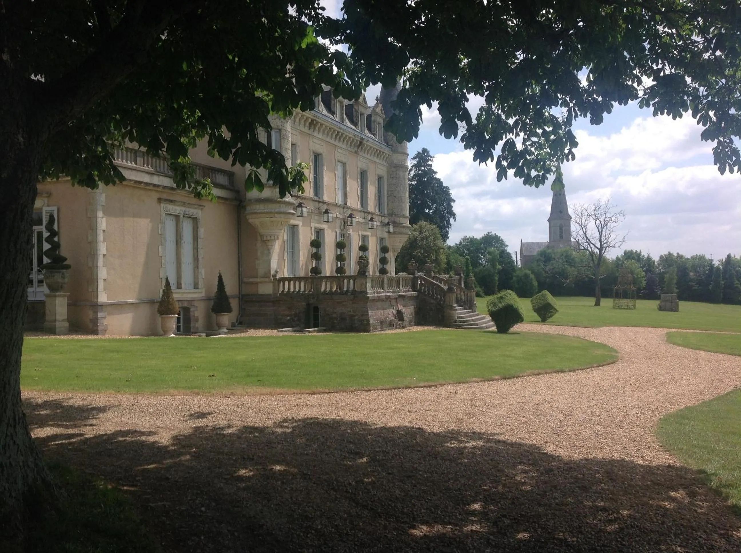 Facade/entrance in Chateau De La Goujonnerie