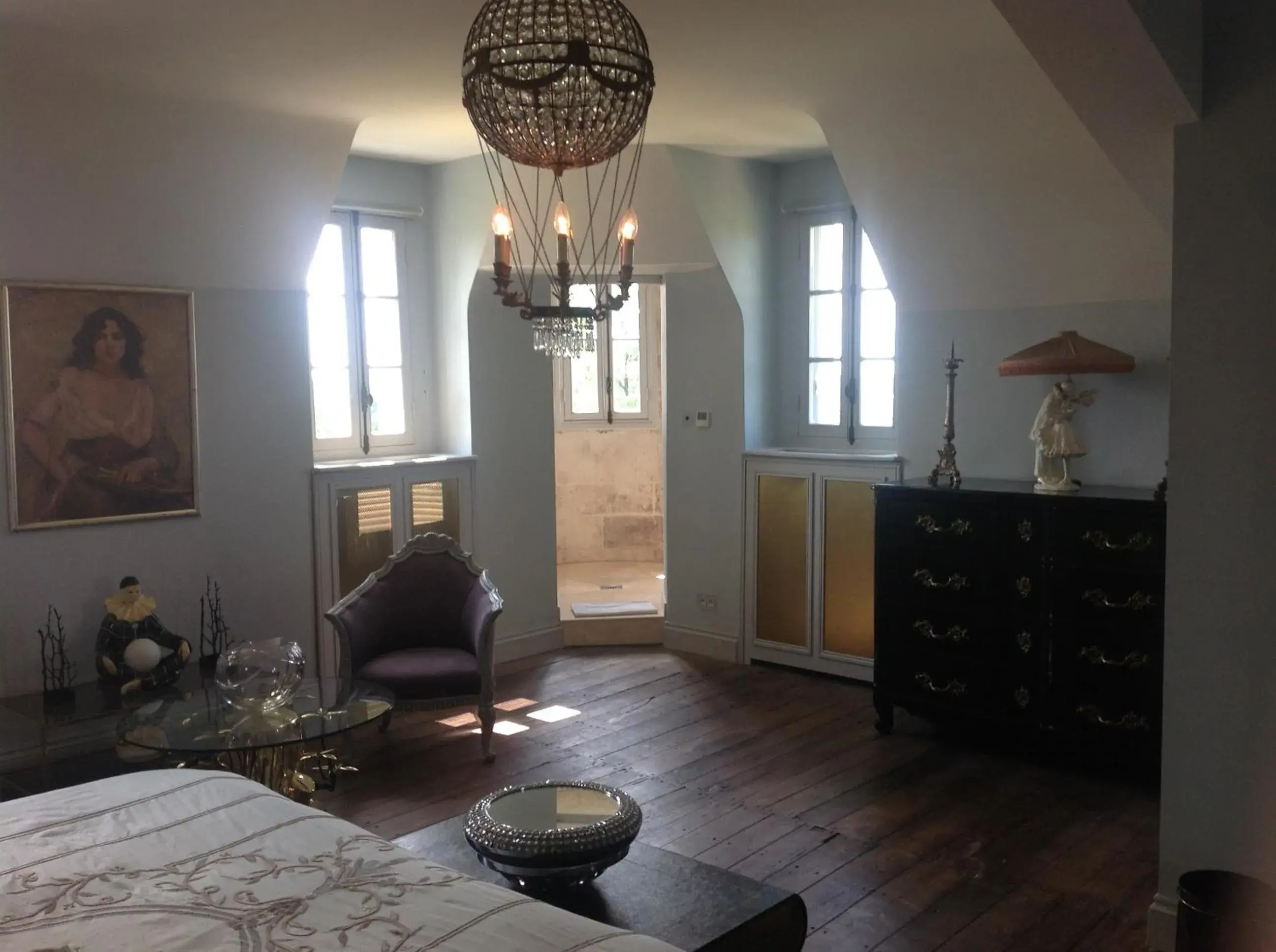 Comfort Double Room in Chateau De La Goujonnerie Comfort Double Room in Chateau De La Goujonnerie