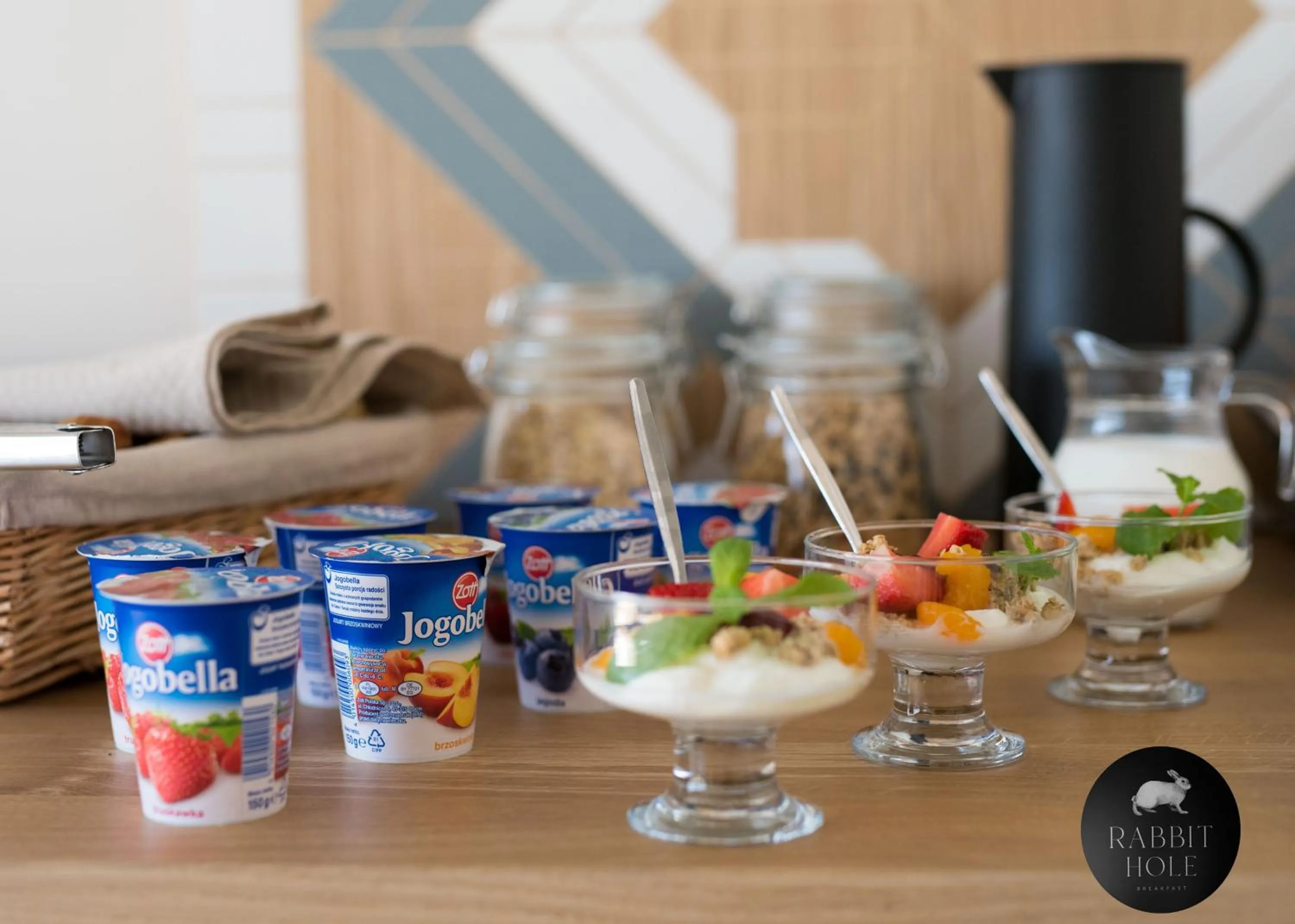 Breakfast in Boutique Hotel RABBIT HOLE