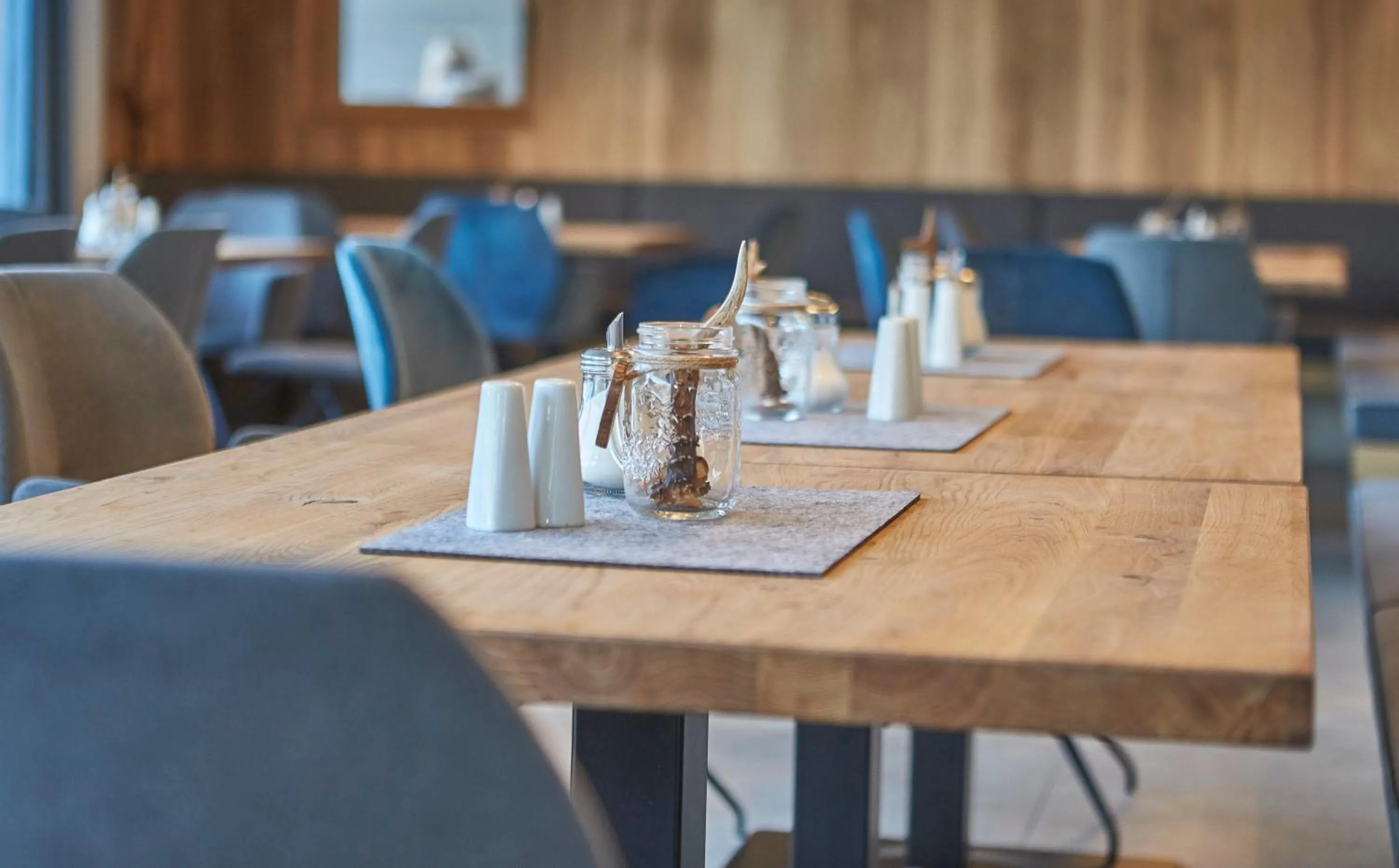 Restaurant/places to eat in Hotel Gungau