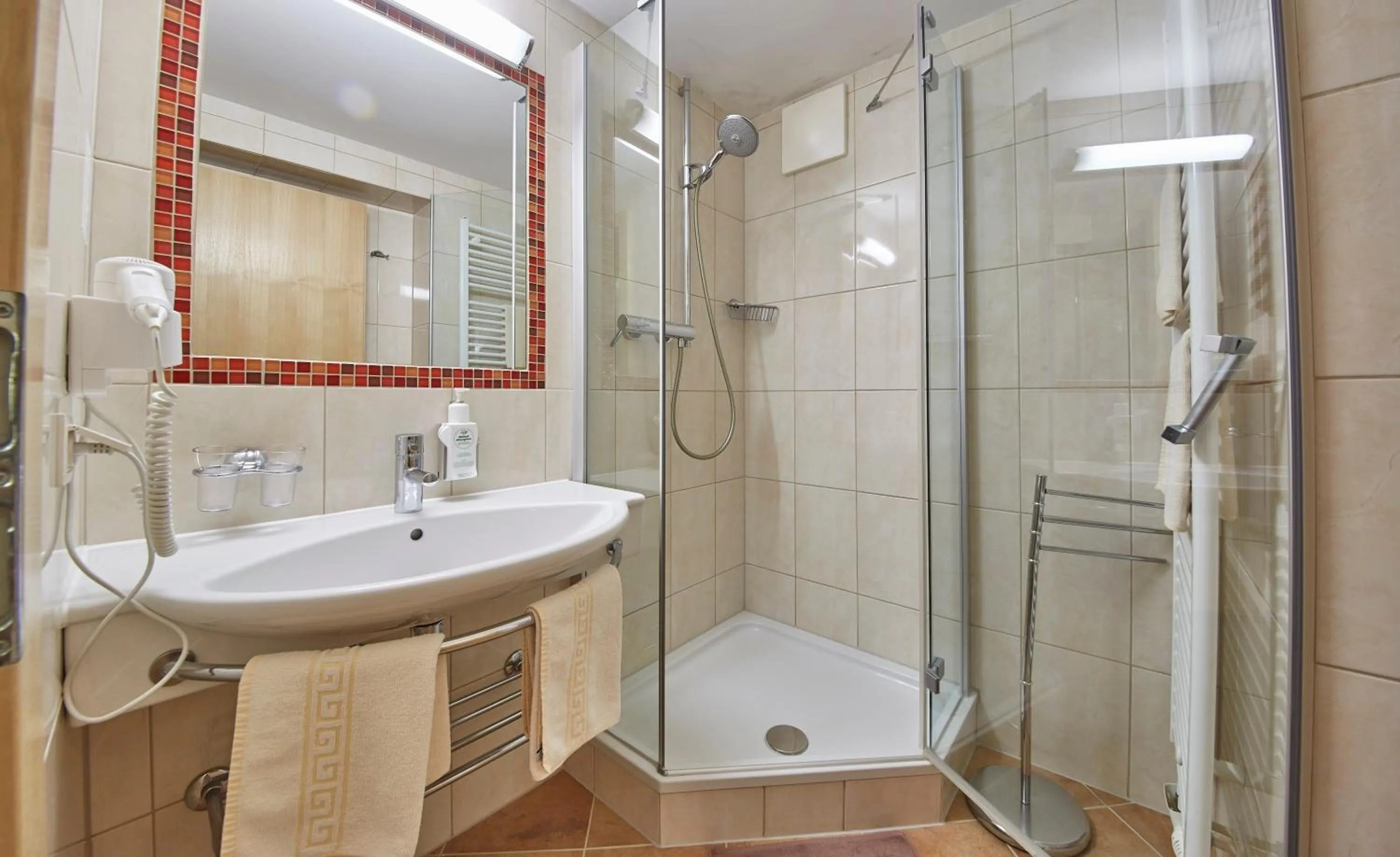 Bathroom in Hotel Gungau