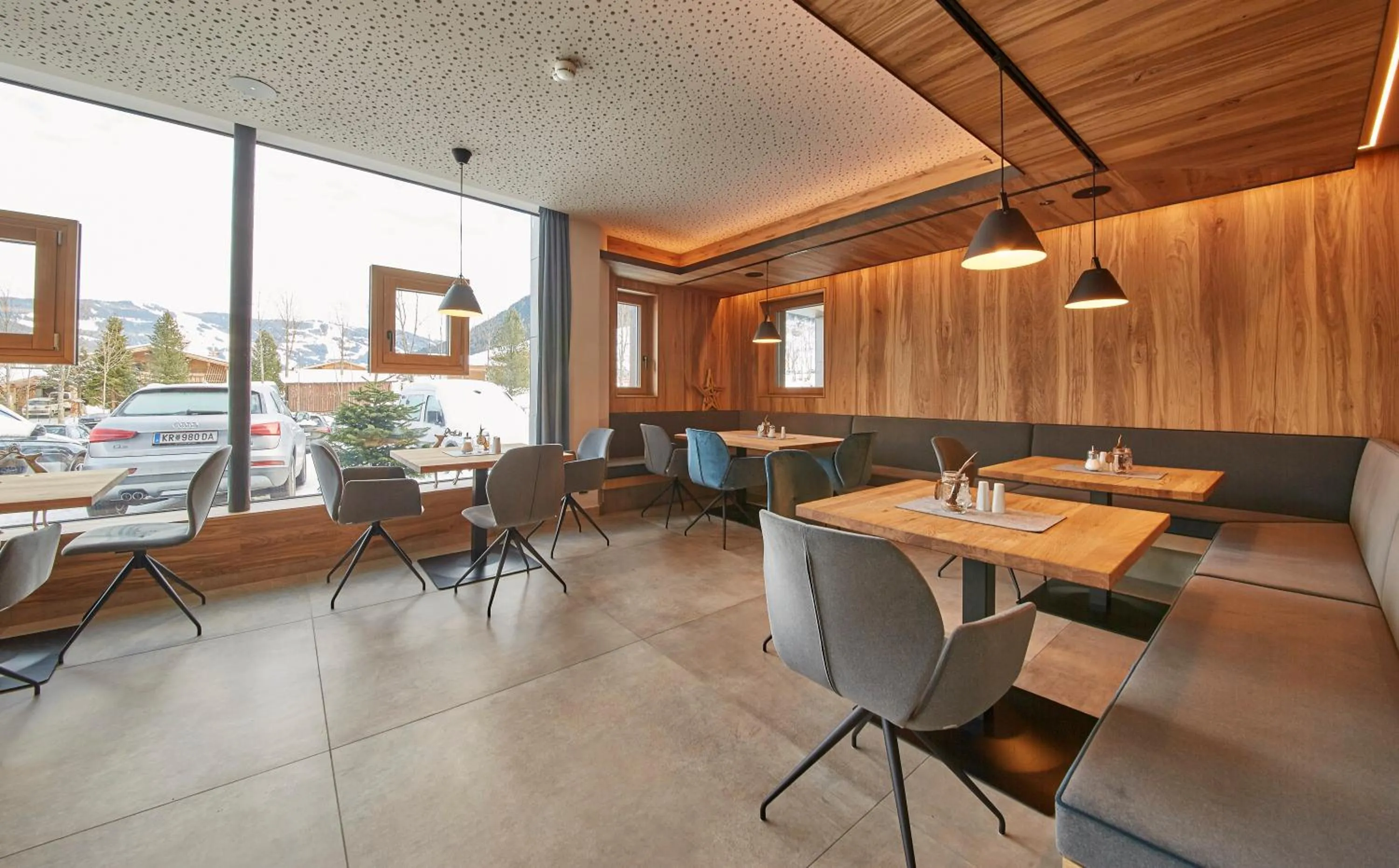 Restaurant/places to eat in Hotel Gungau