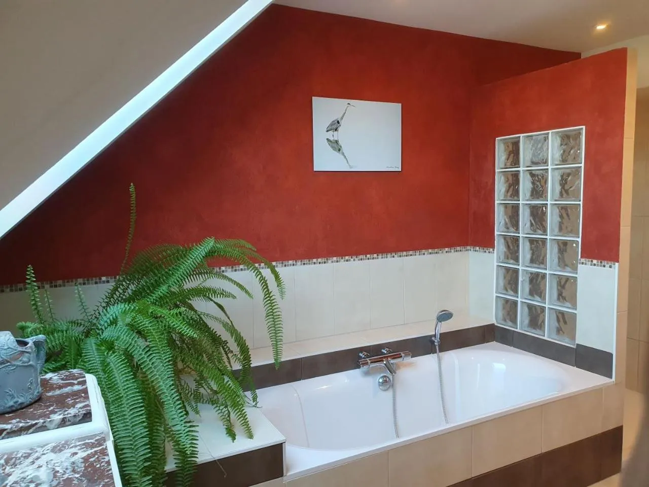 Bathroom in chambre d'hôtes de charme, un temps en forêt