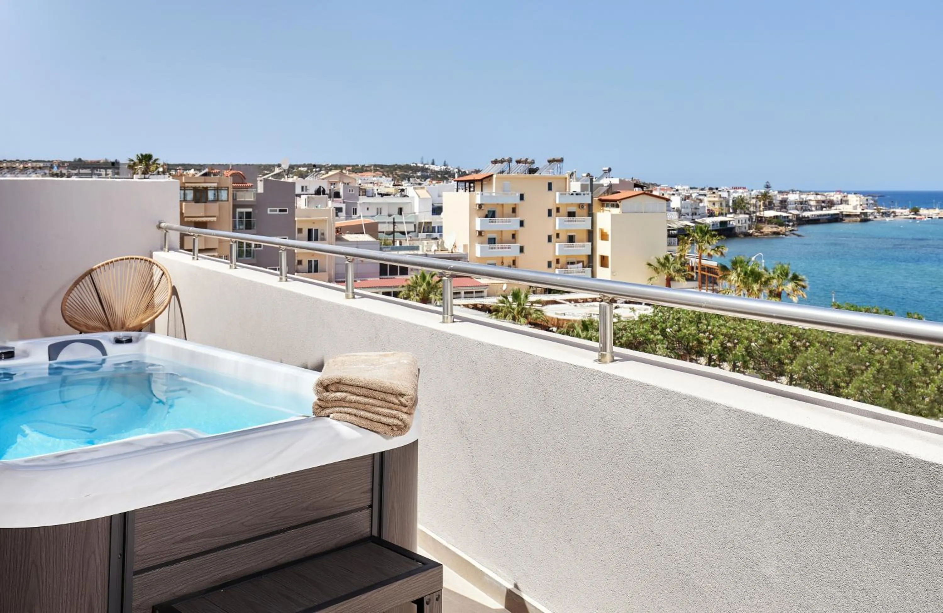 Hot Tub in Memory Hotel