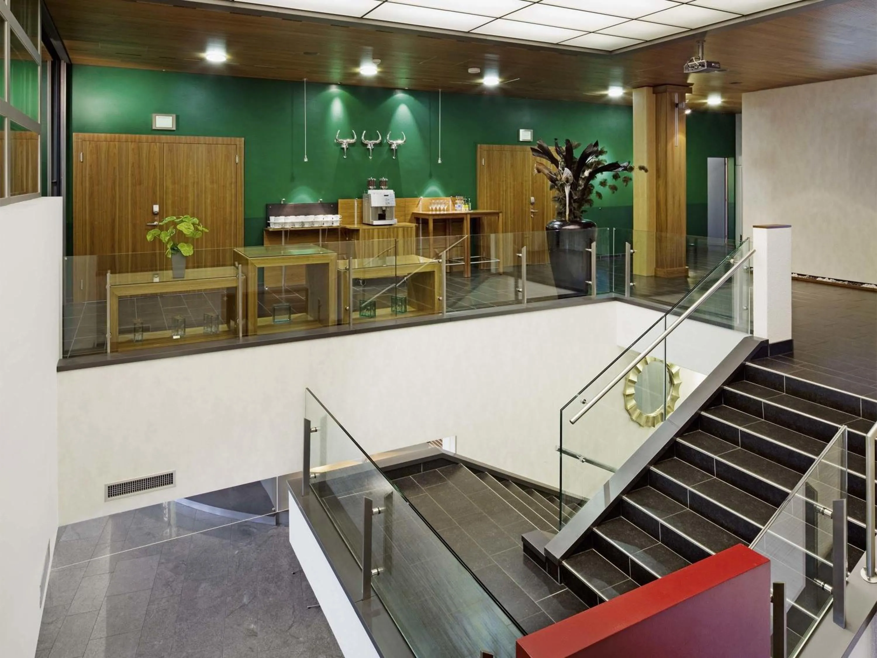 Meeting/conference room in Mövenpick Hotel Zurich Airport