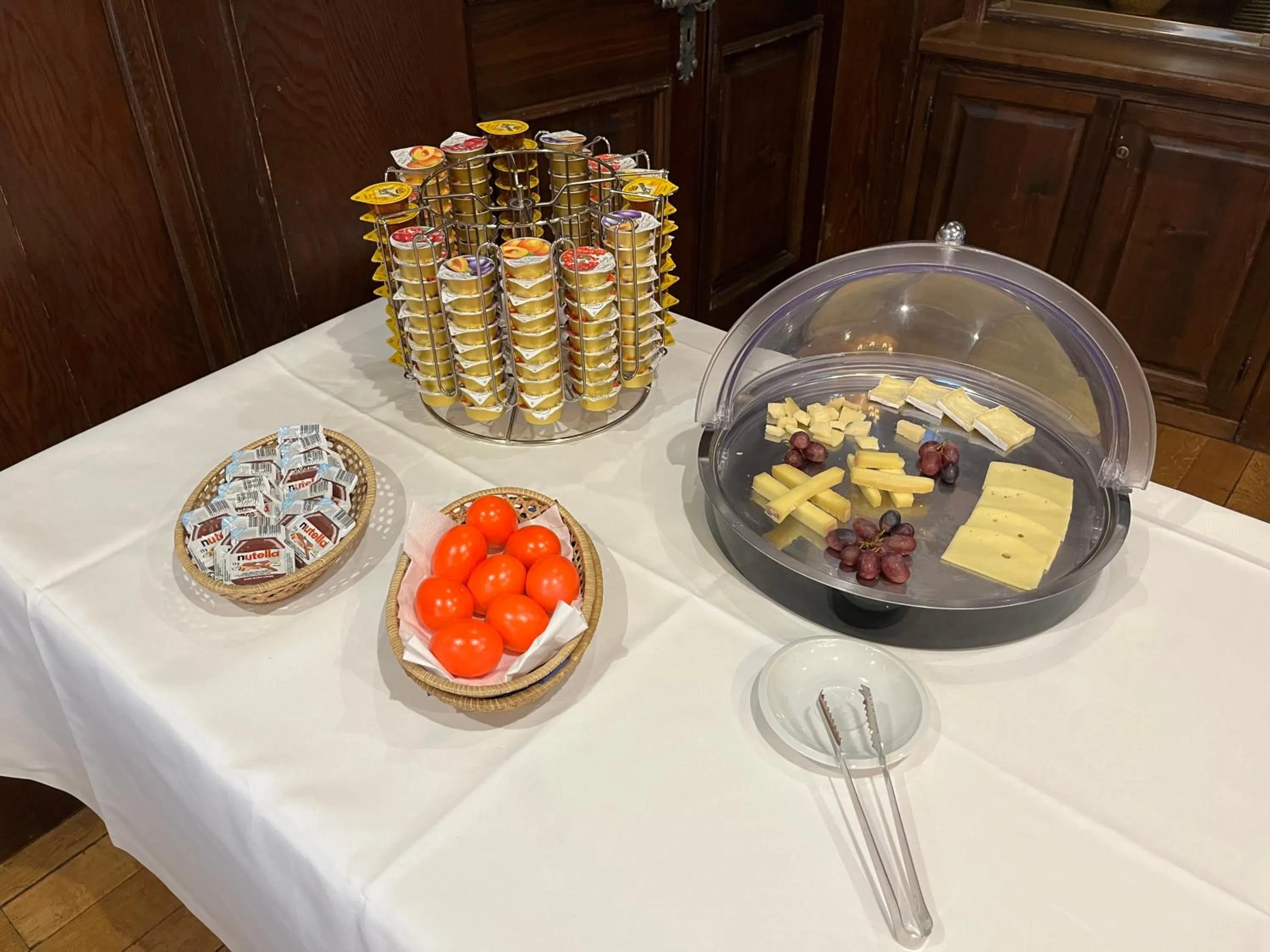 Breakfast in Hotel Drei Könige