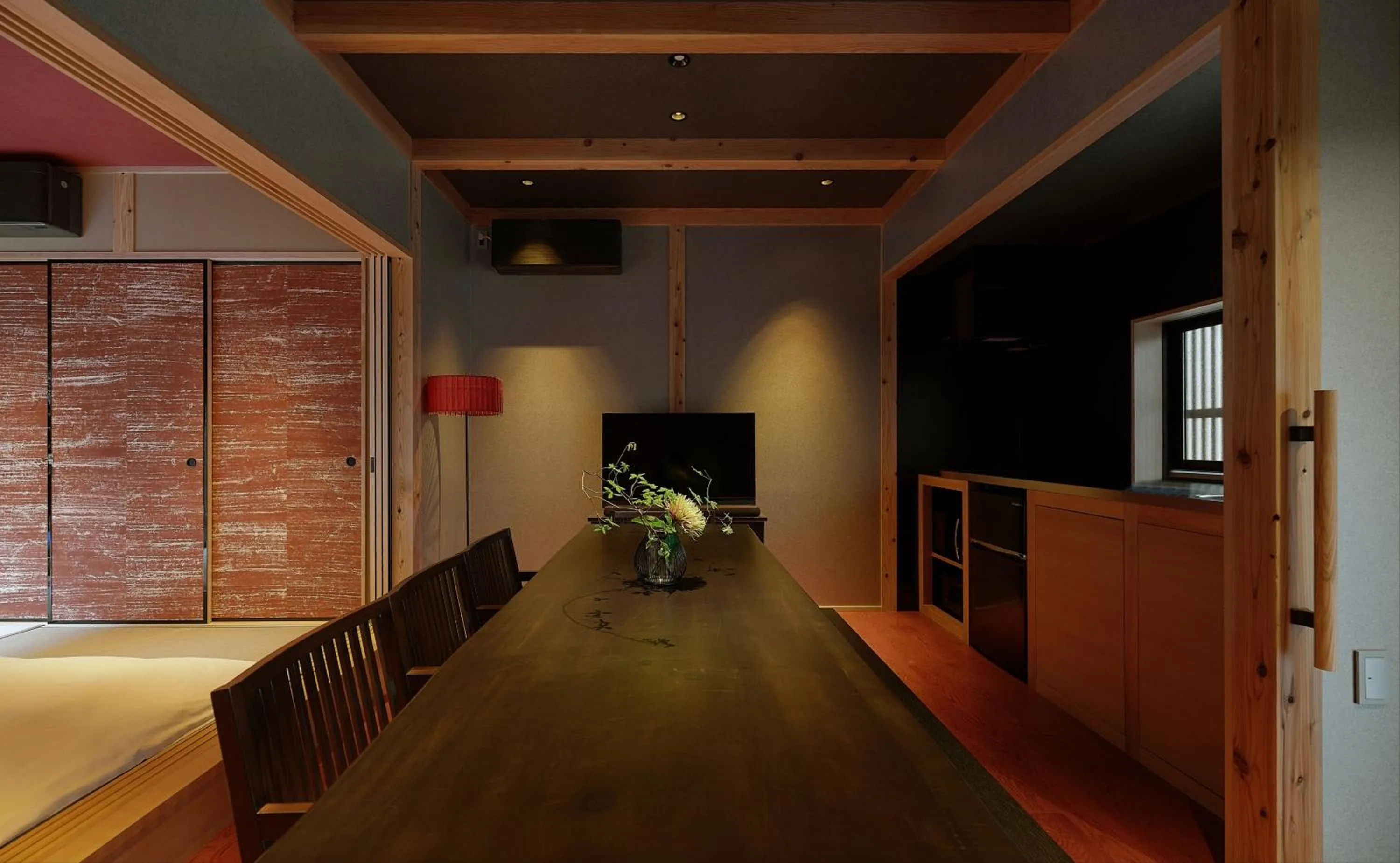 Kitchen or kitchenette, Bed in Tasokare Machiya House