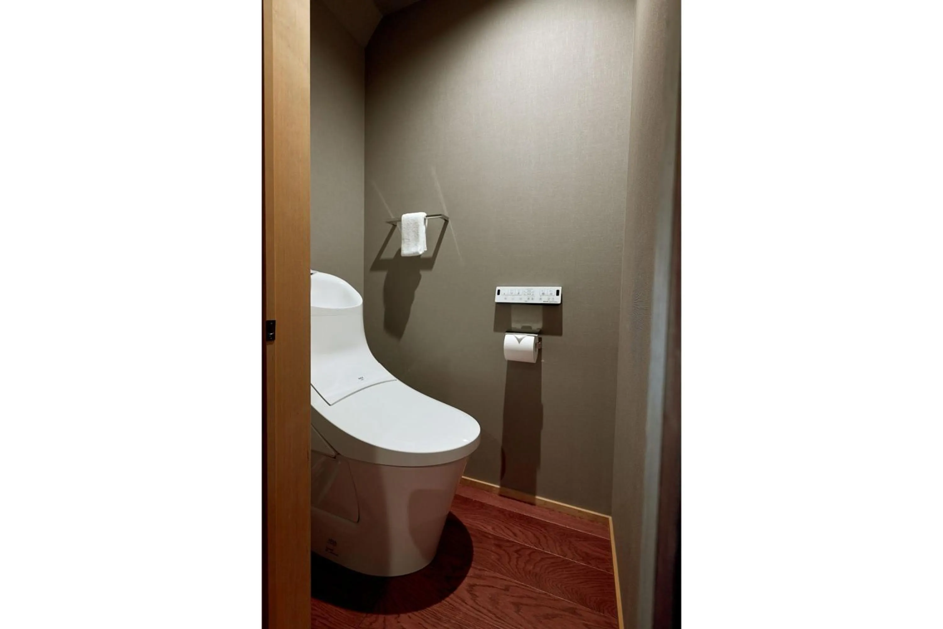 Bathroom in Tasokare Machiya House