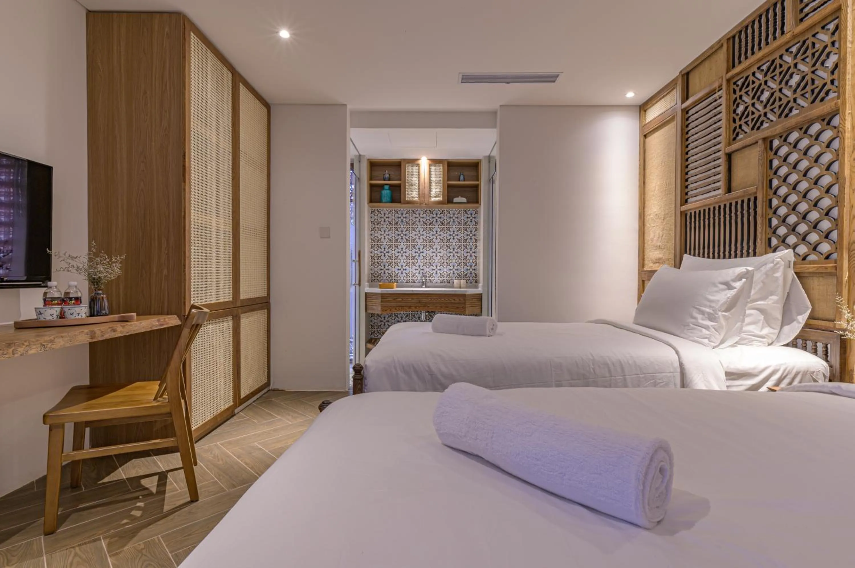 Photo of the whole room, Bed in Le Boutique Danang