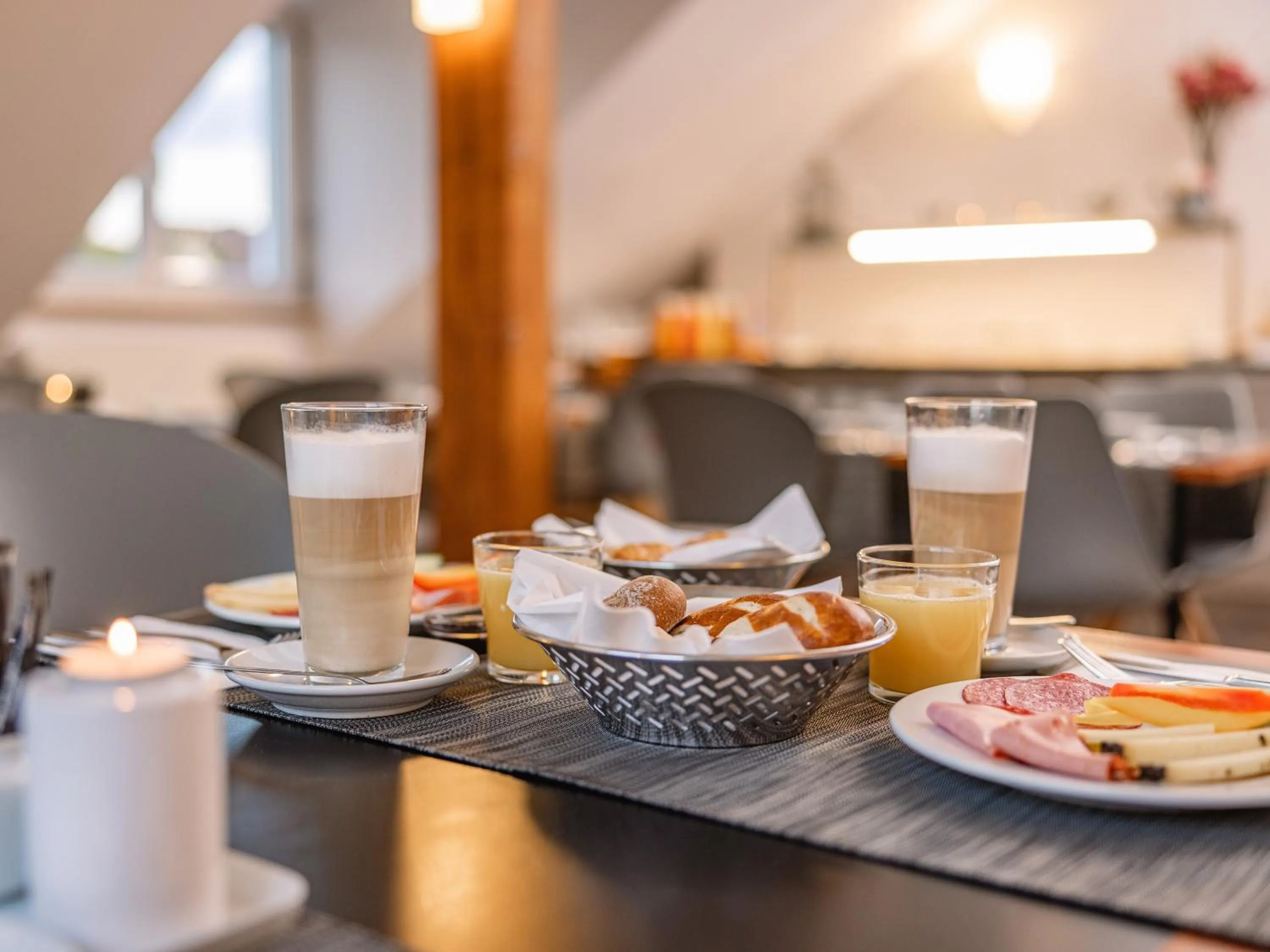 Breakfast in Hotel Spalentor - Ihr sympathisches Stadthotel