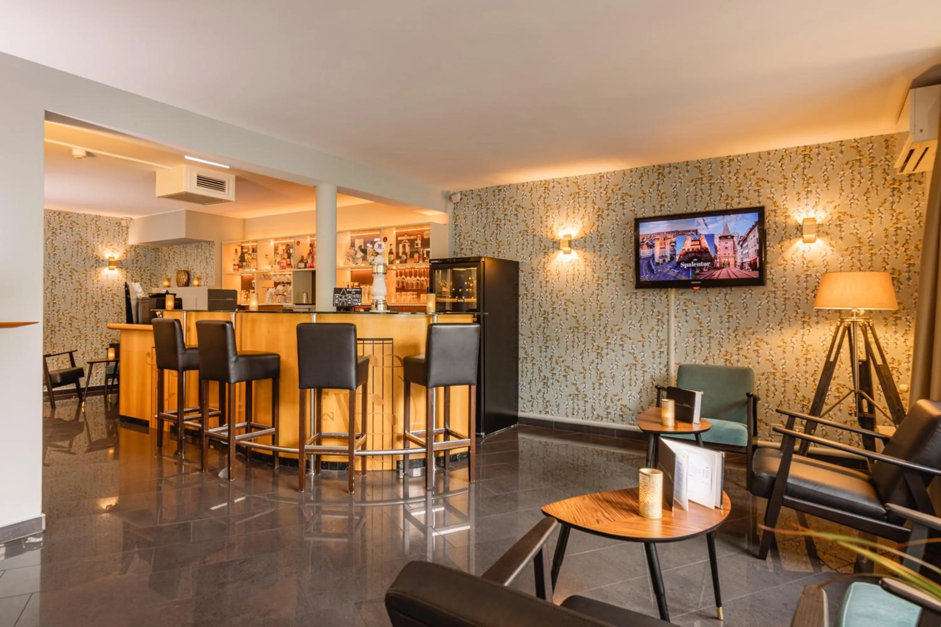 Lounge or bar in Hotel Spalentor - Ihr sympathisches Stadthotel