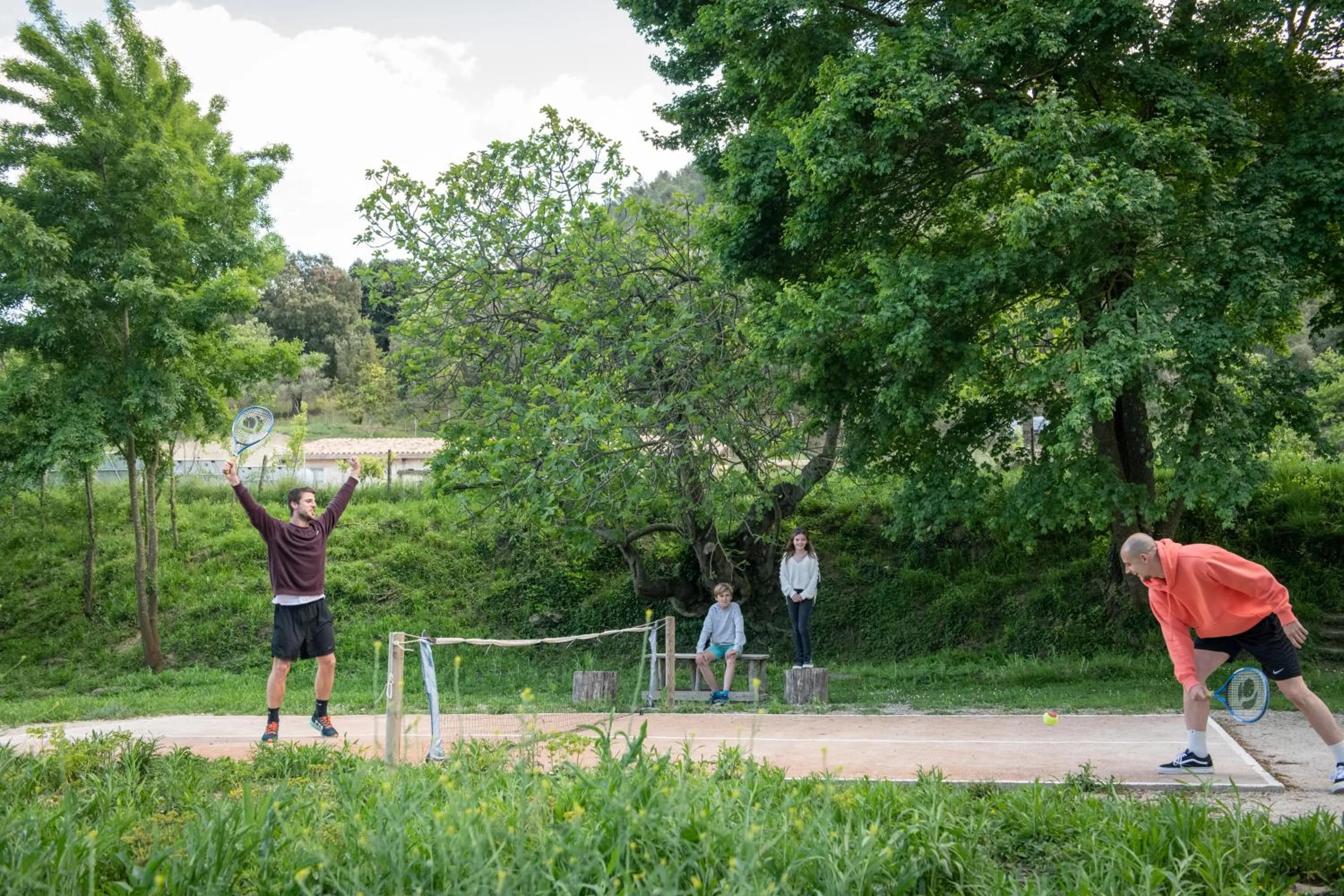 Tennis court in ECOTurisme Can Buch HOTEL