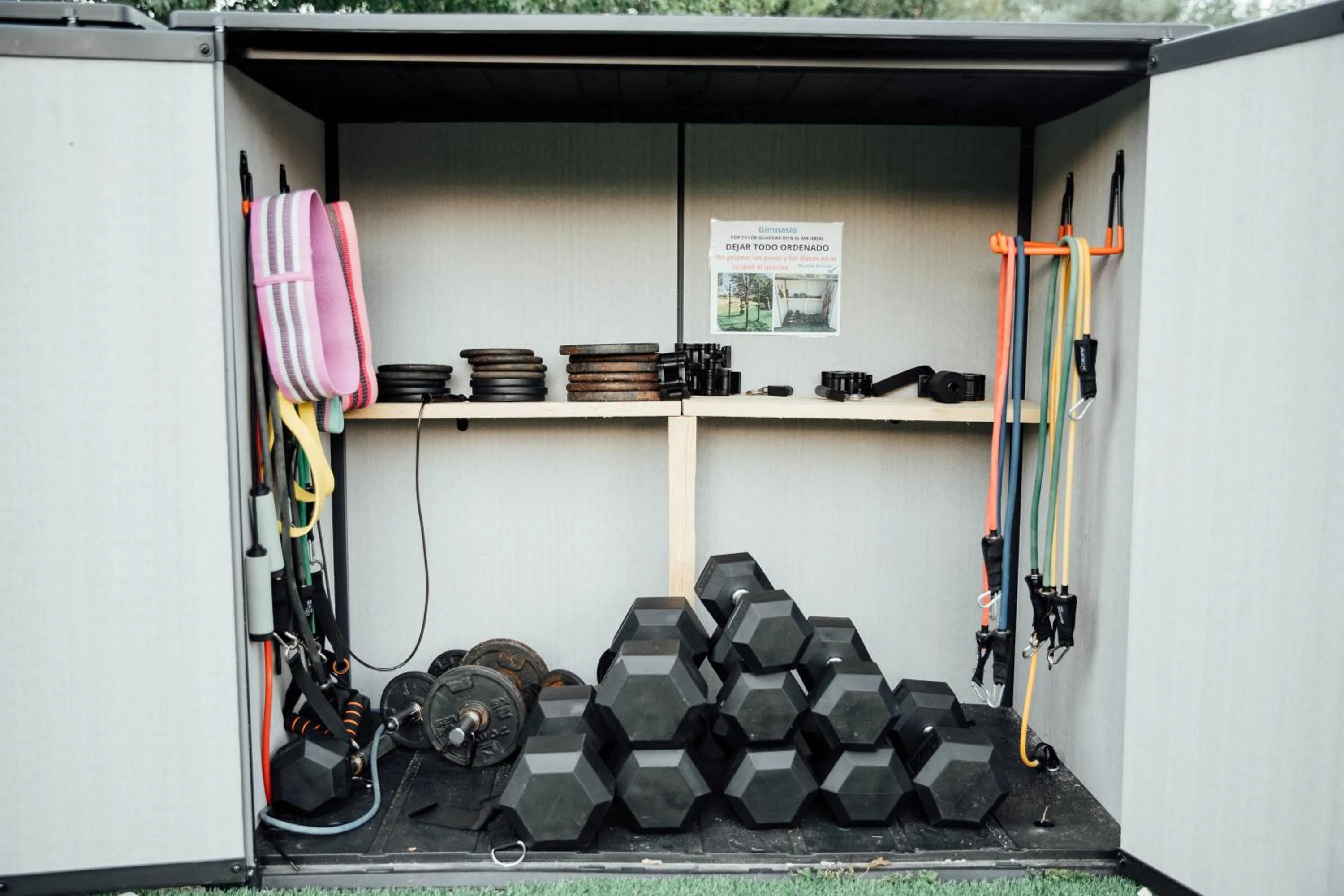 Fitness centre/facilities in ECOTurisme Can Buch HOTEL