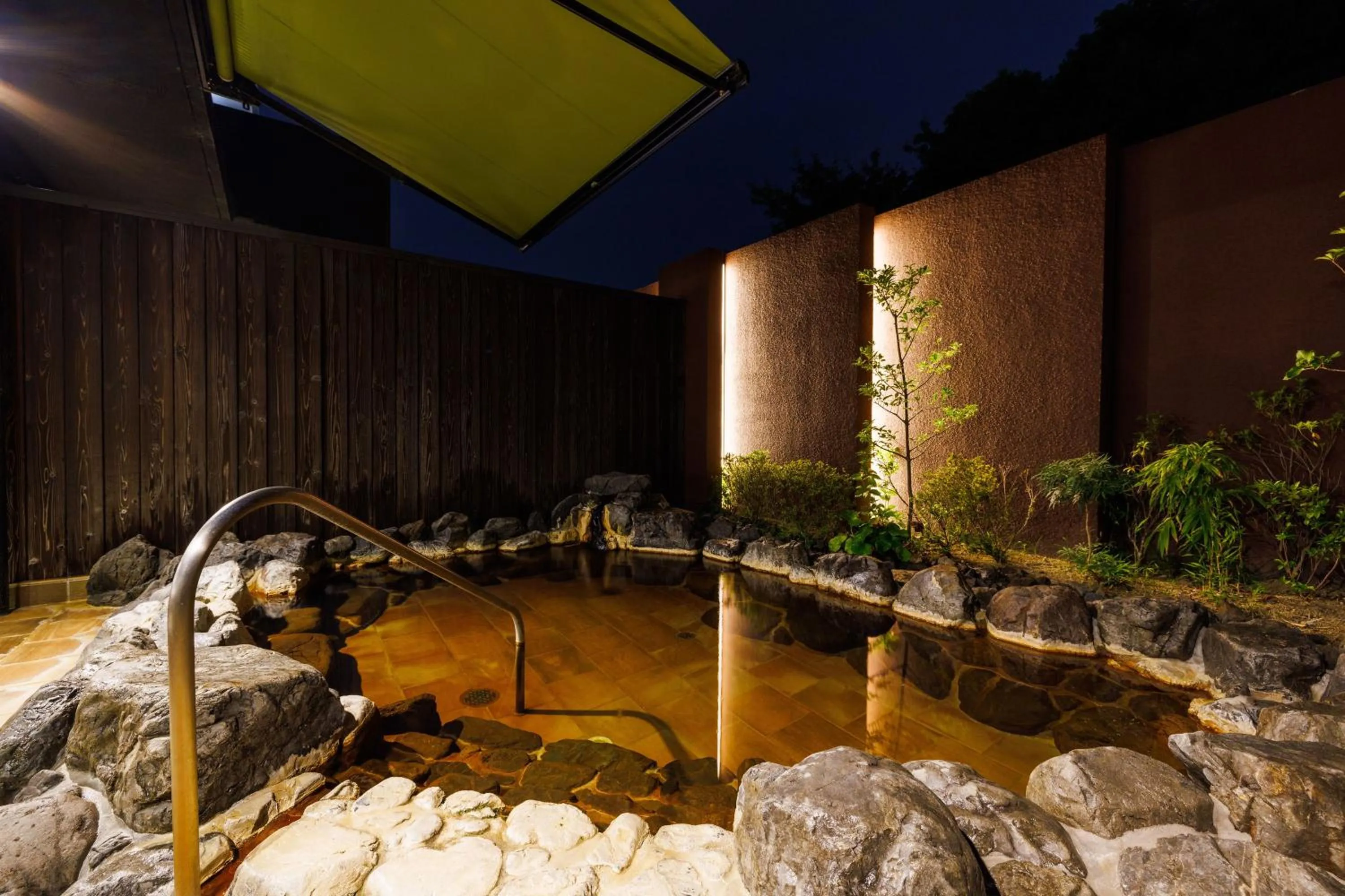 Open Air Bath in KAMENOI HOTEL Nara