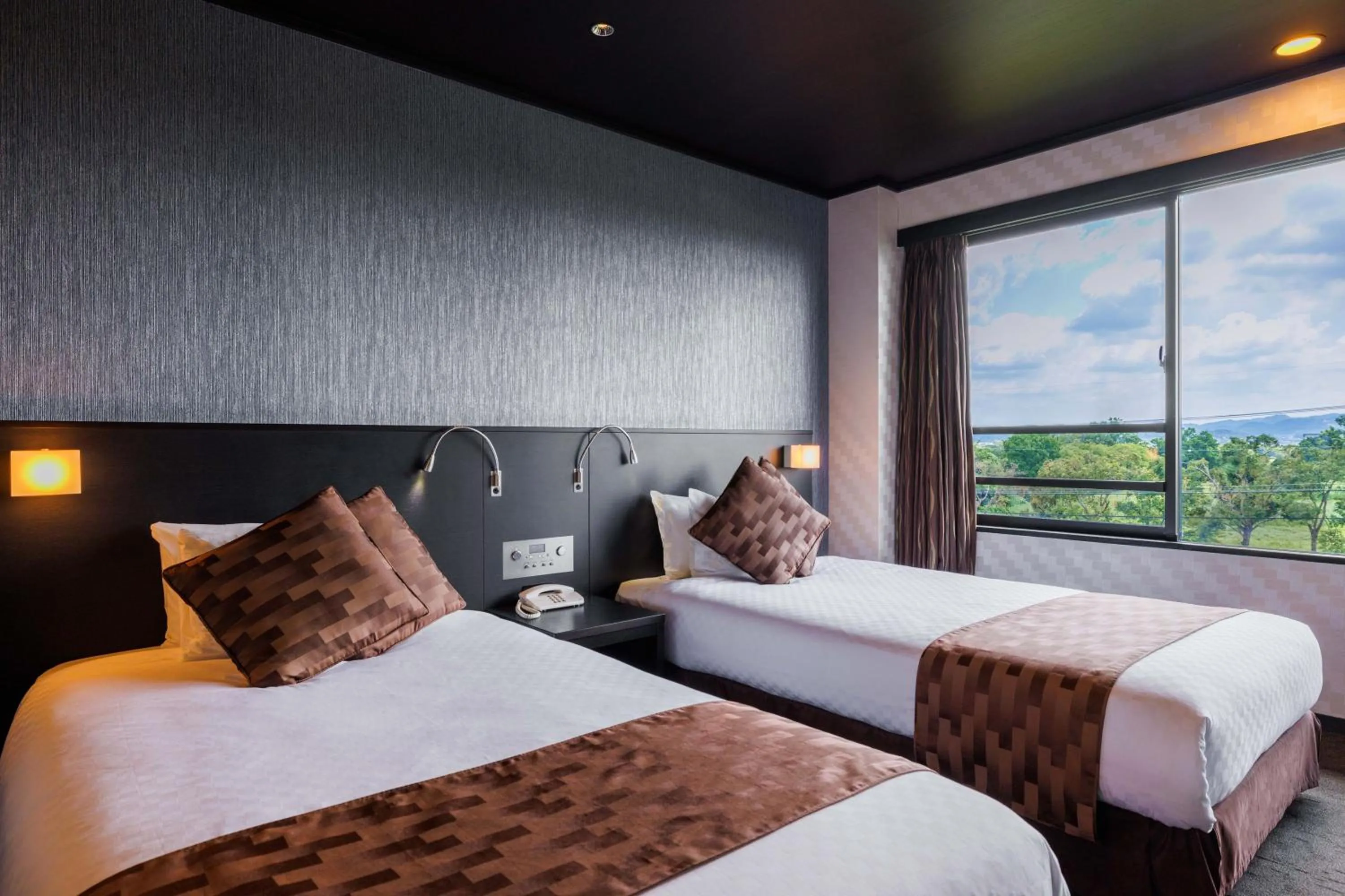 Photo of the whole room, Bed in KAMENOI HOTEL Nara