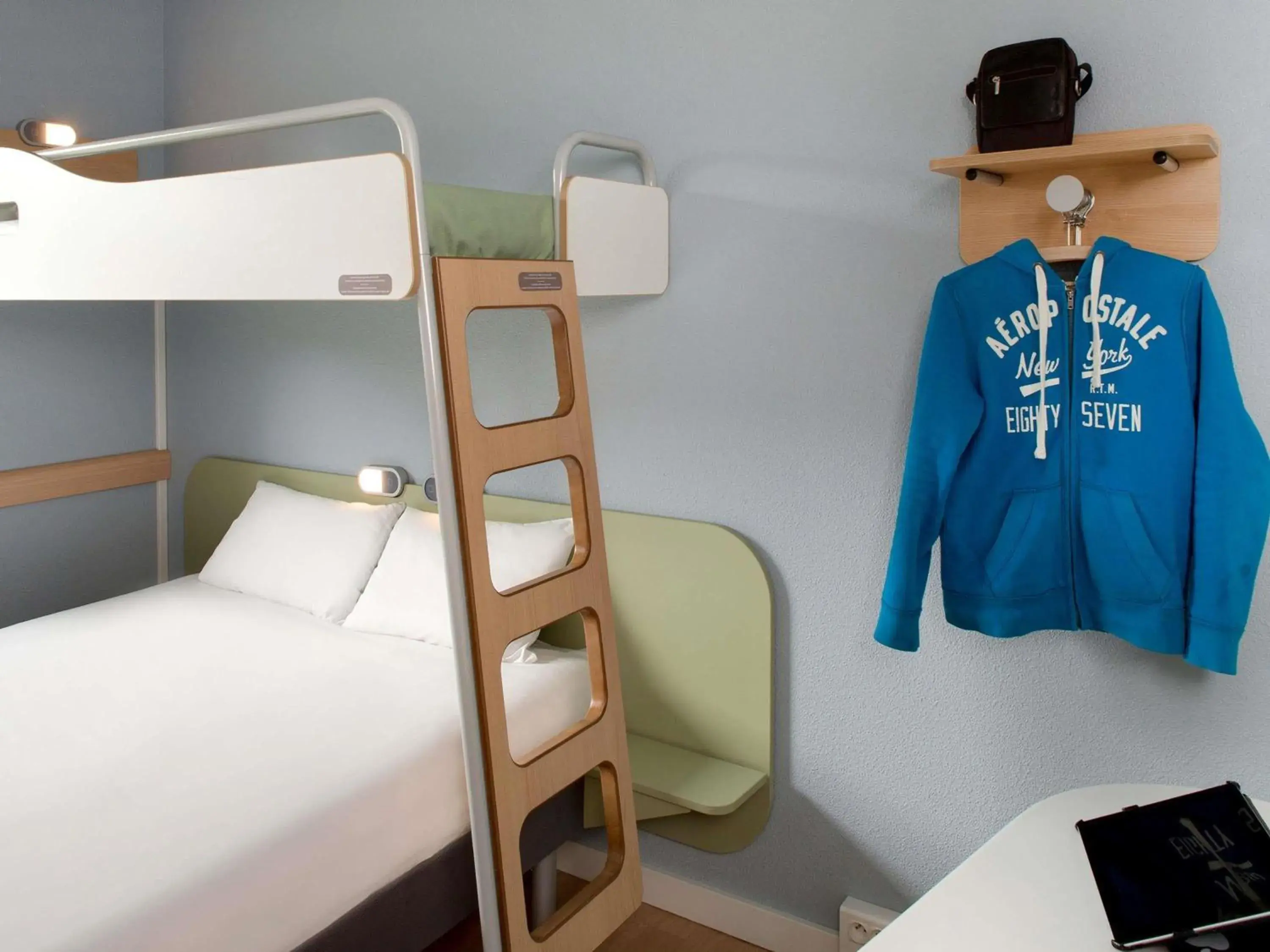 Triple Room with One Double Bed and One Bunk Bed in ibis budget Montceau les Mines Triple Room with One Double Bed and One Bunk Bed in ibis budget Montceau les Mines