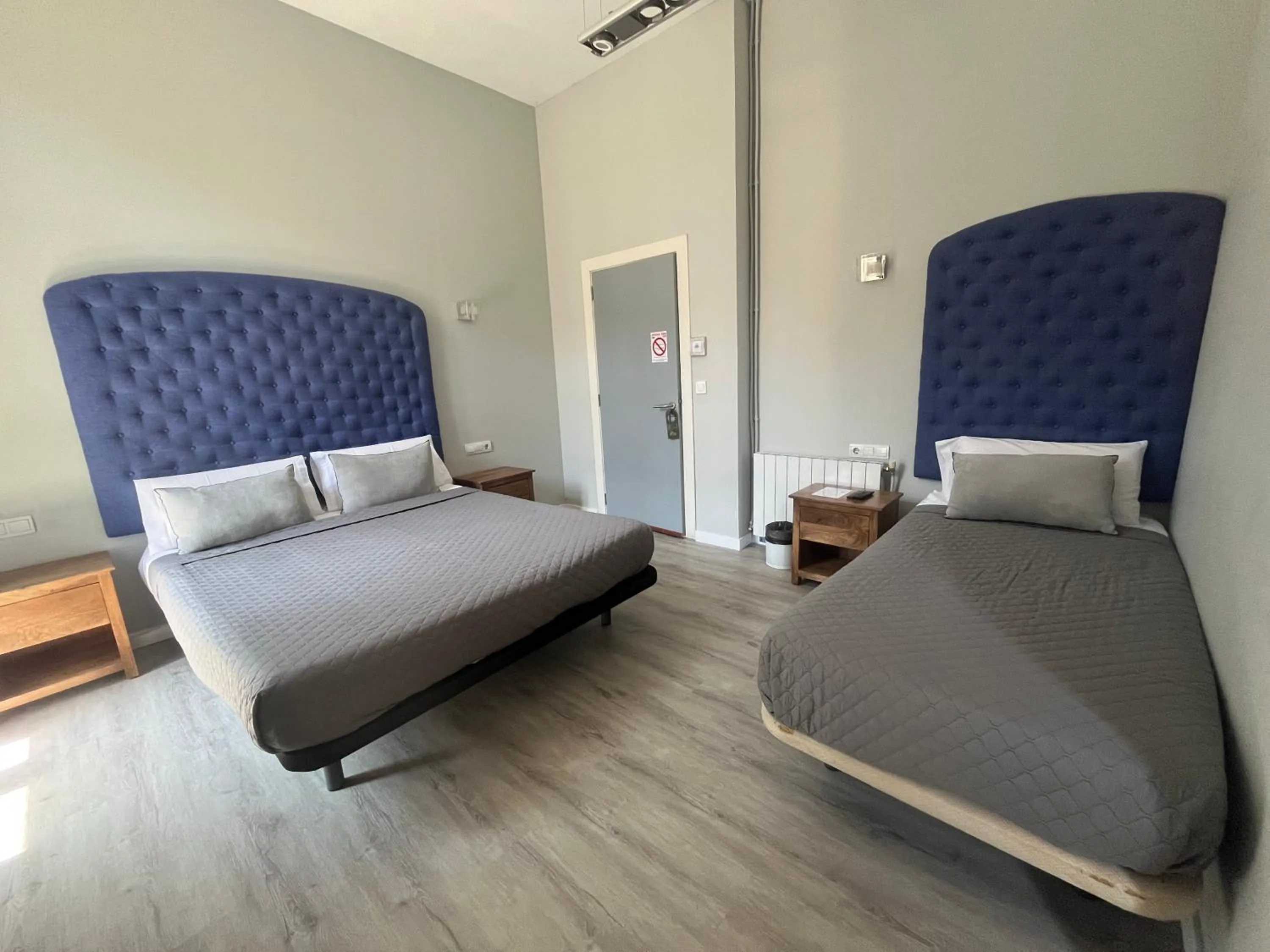 Bed in Hotel Ginebra