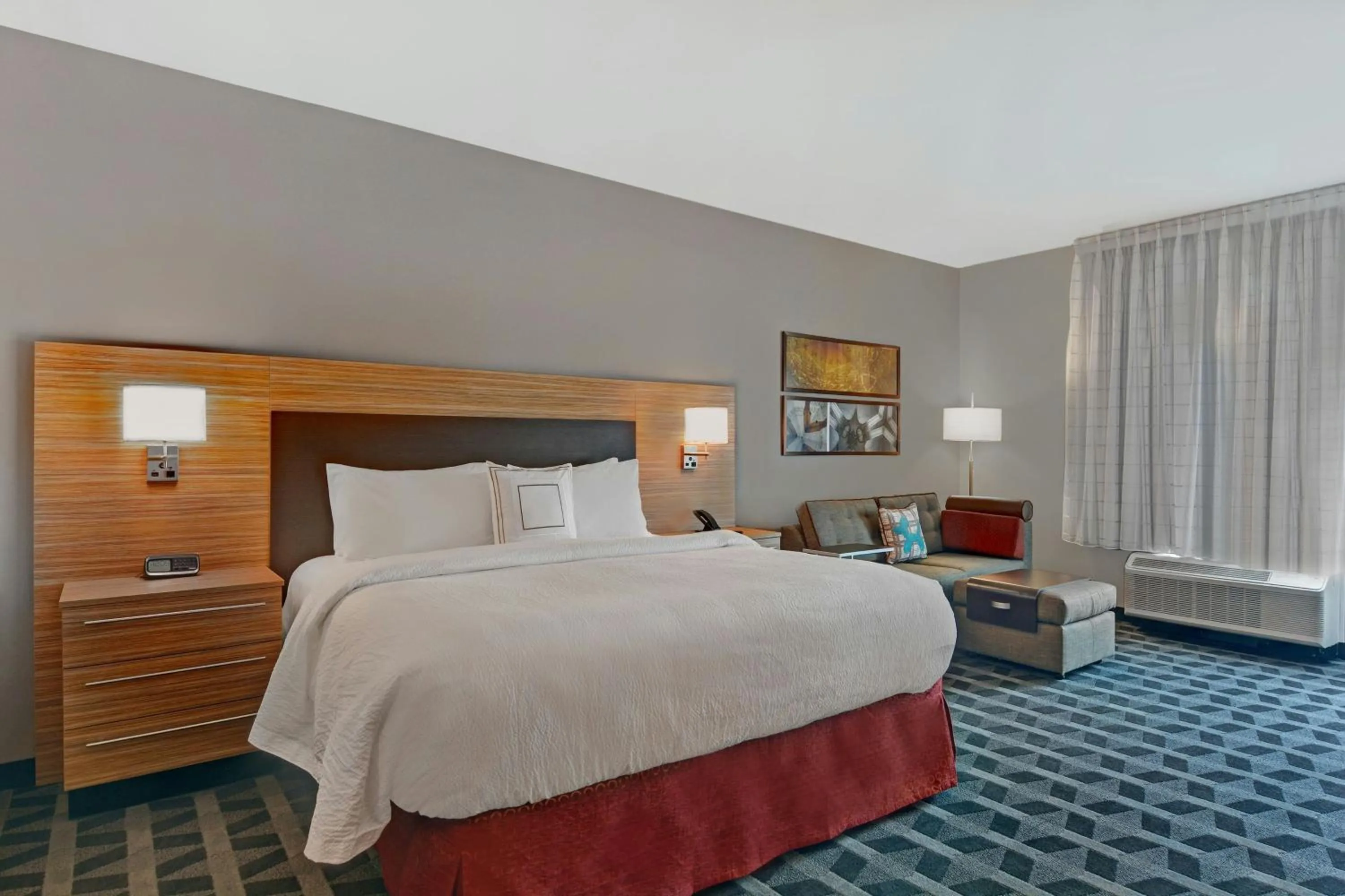 Bedroom, Bed in TownePlace Suites by Marriott Jacksonville East