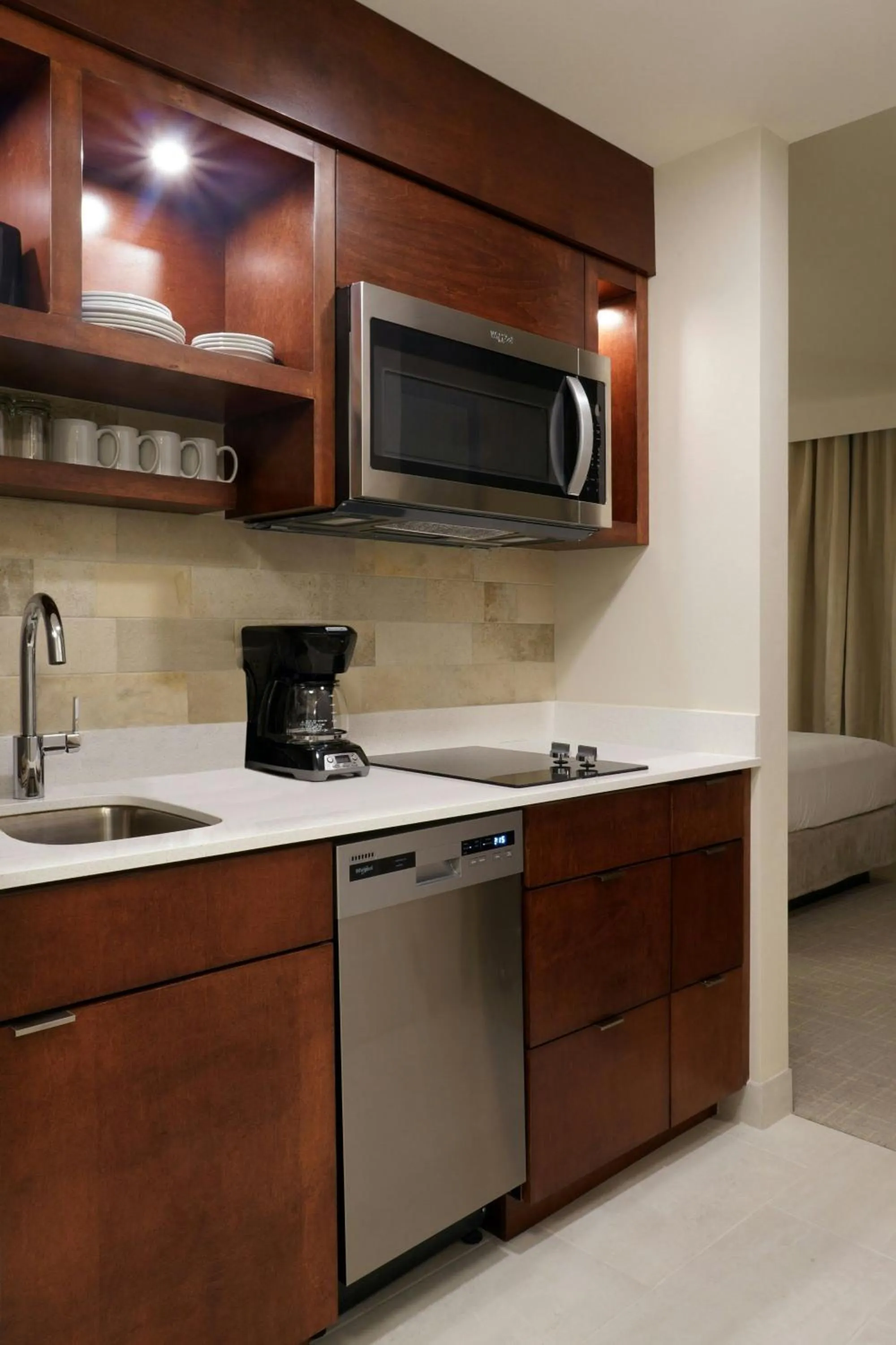 Kitchen or kitchenette in TownePlace Suites by Marriott Orlando Downtown
