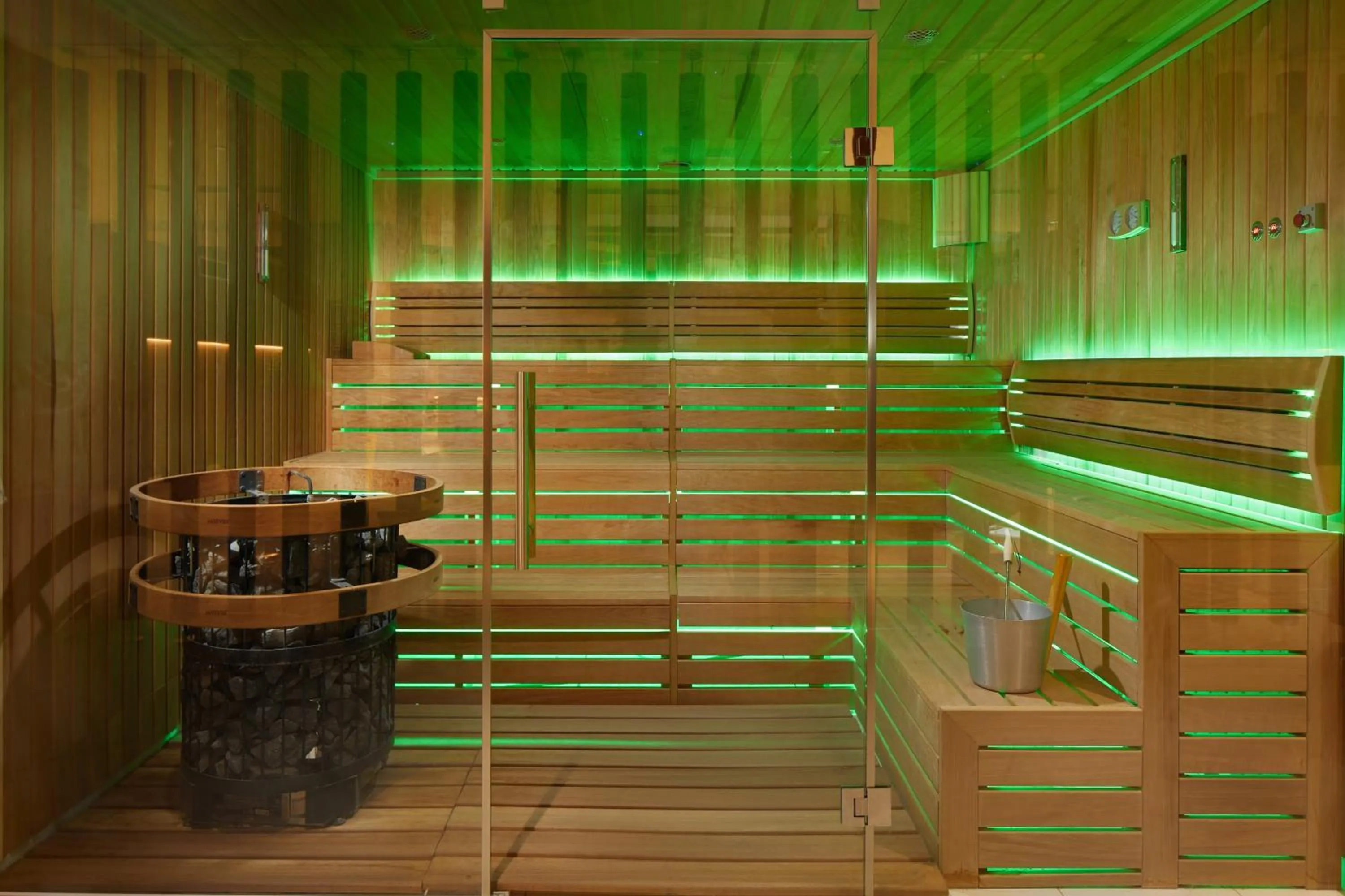 Fitness centre/facilities in Four Points by Sheraton Prishtina City