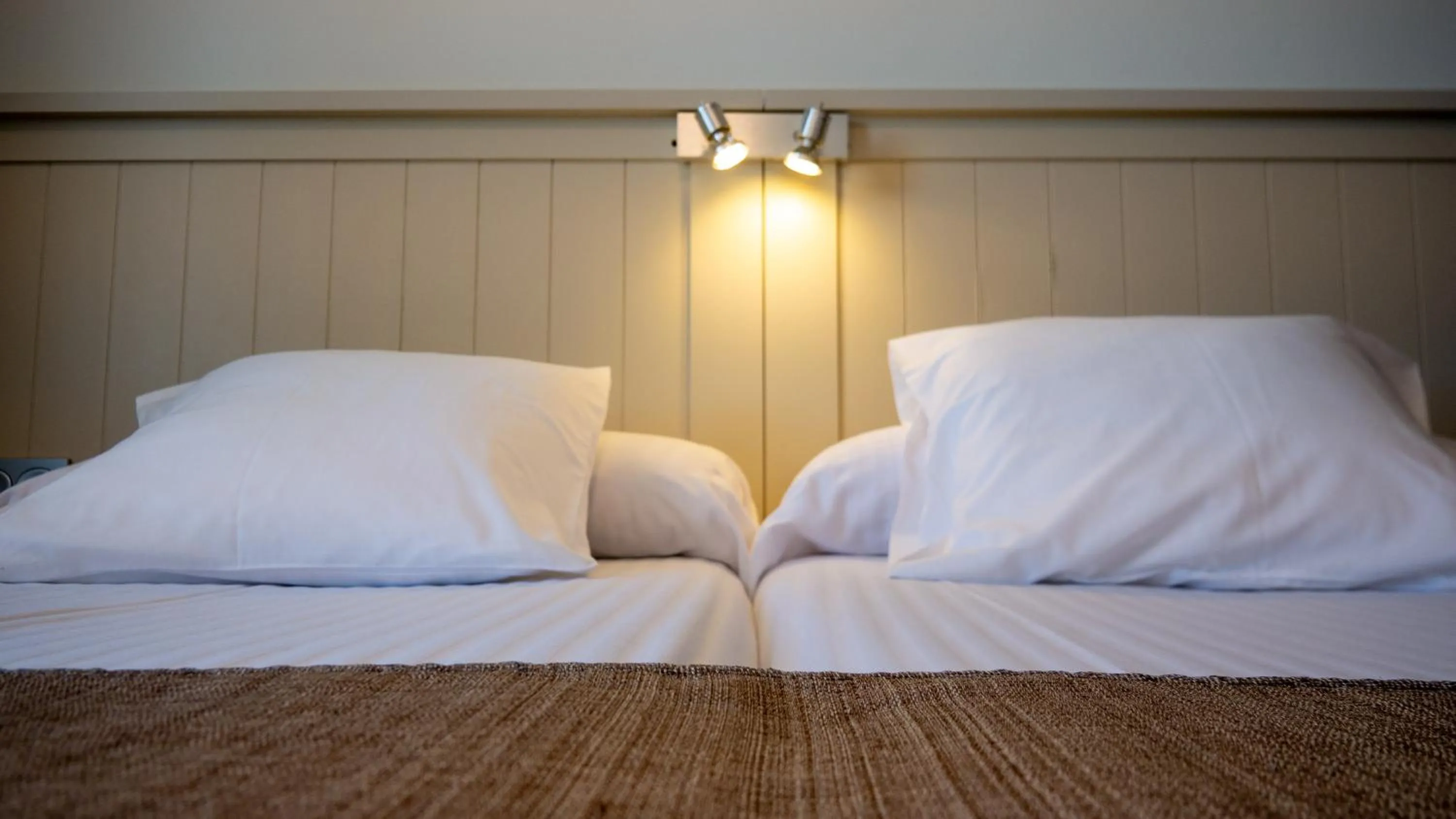 Bedroom, Bed in Apartamentos Turisticos Flamero