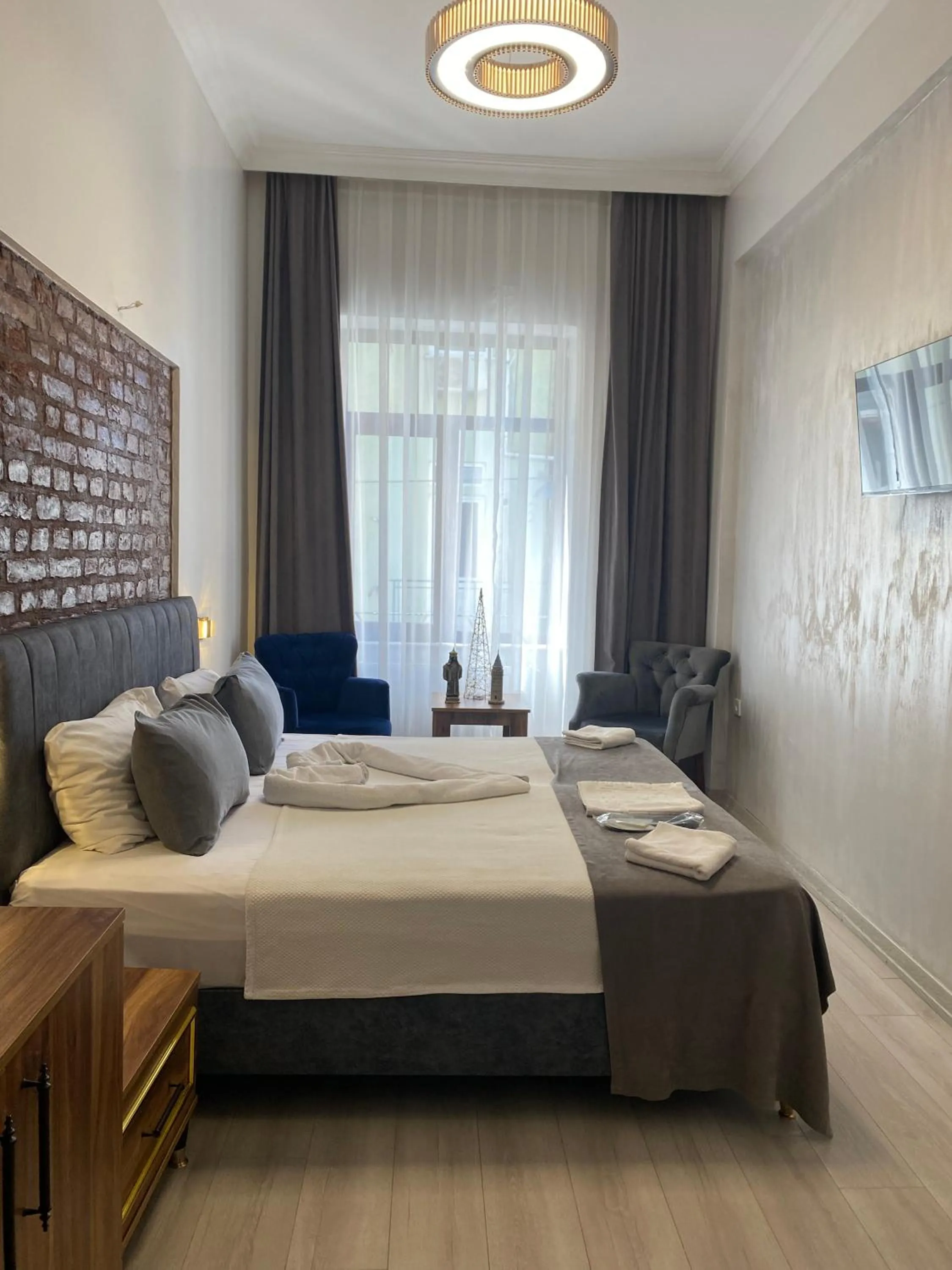 Bed in Galata Moon Hotel