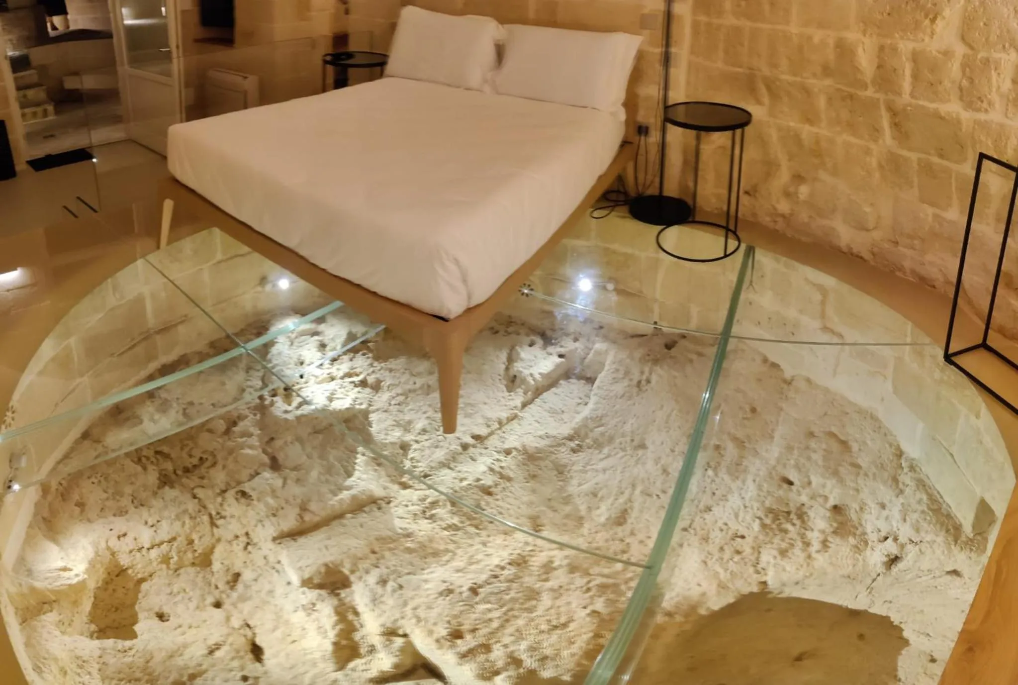 Bedroom in Palazzo Degli Abati