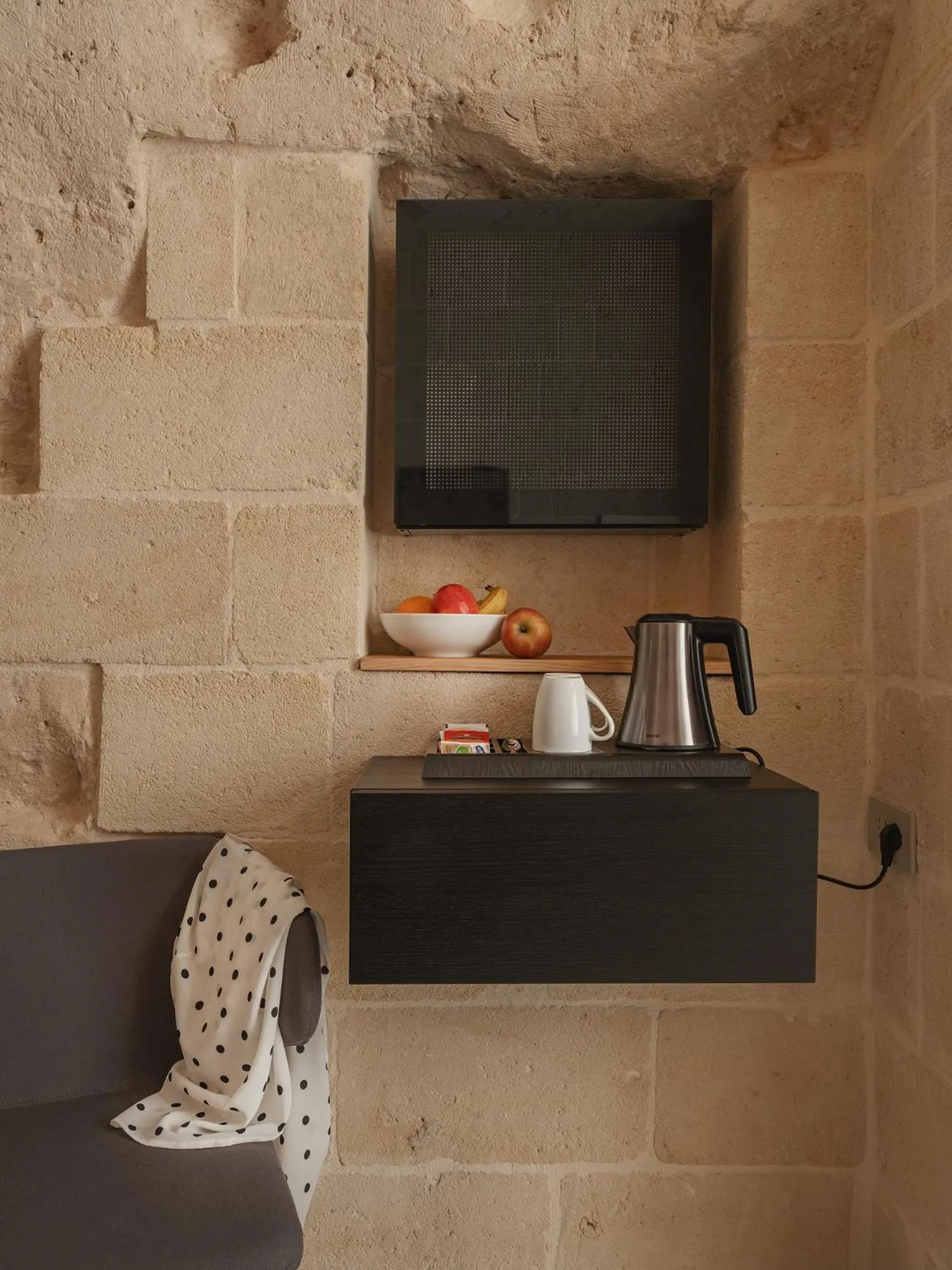 Coffee/tea facilities in Palazzo Degli Abati