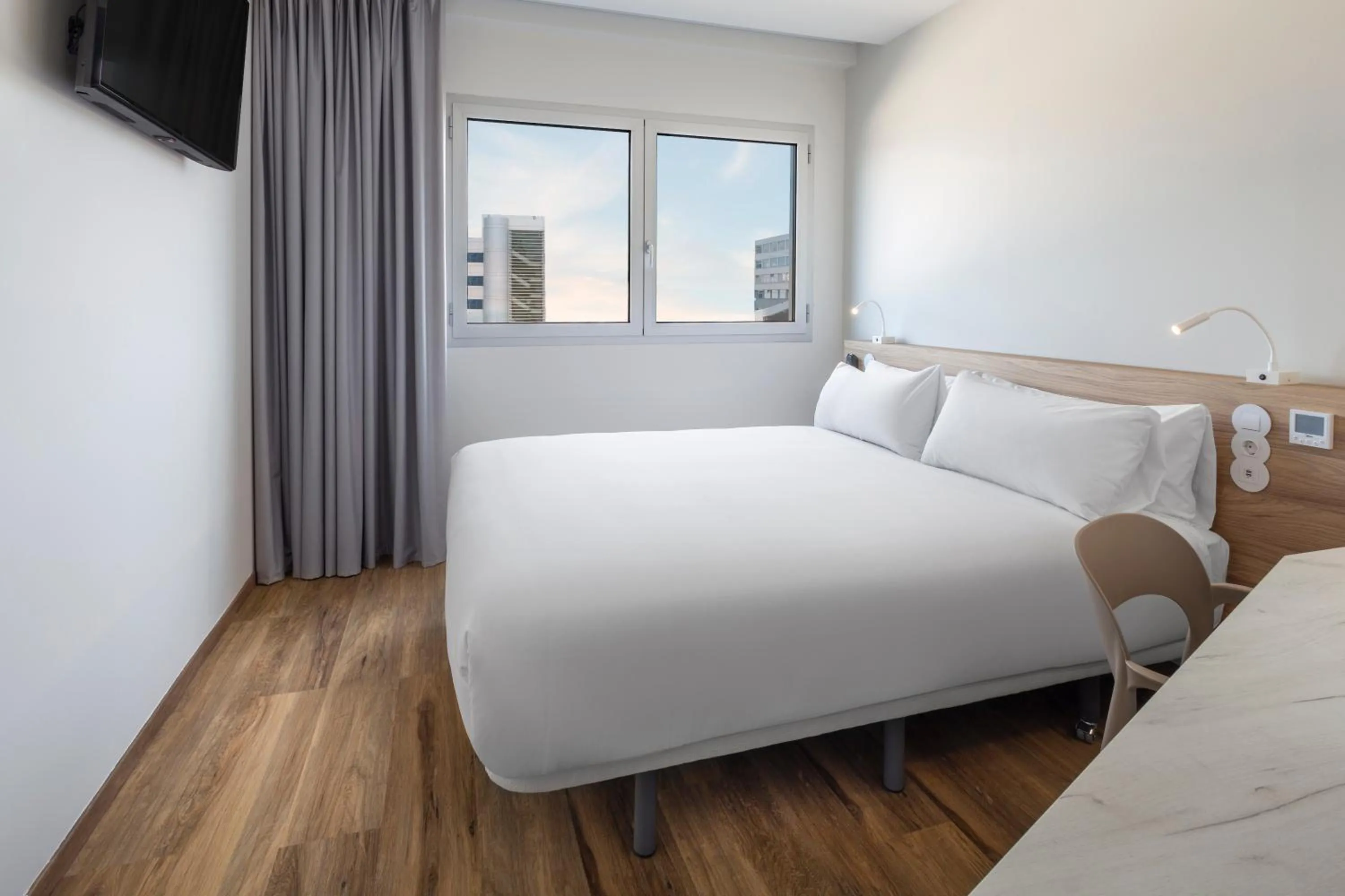 Bed in B&B HOTEL Lisboa Aeroporto