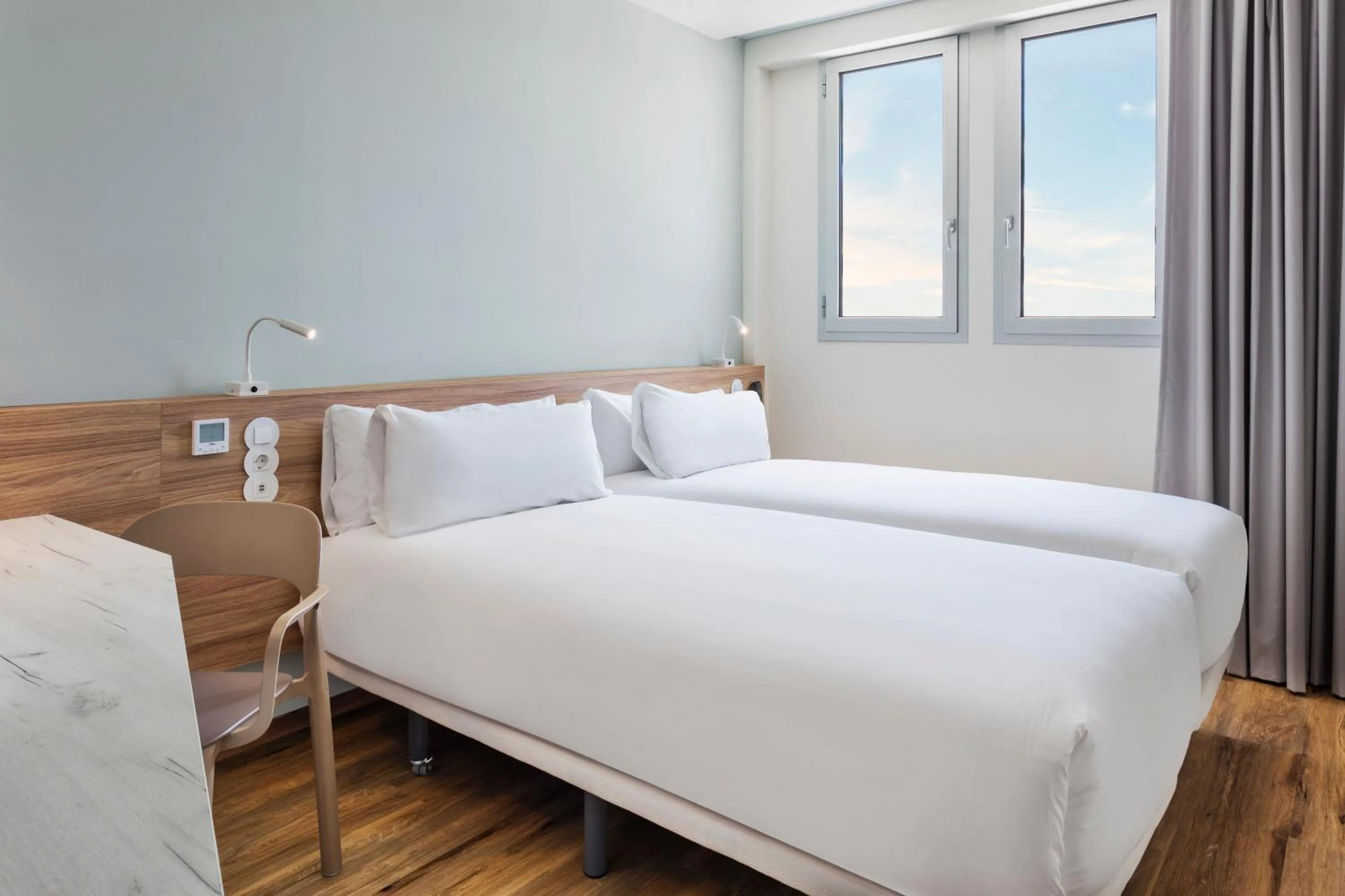 Bed in B&B HOTEL Lisboa Aeroporto