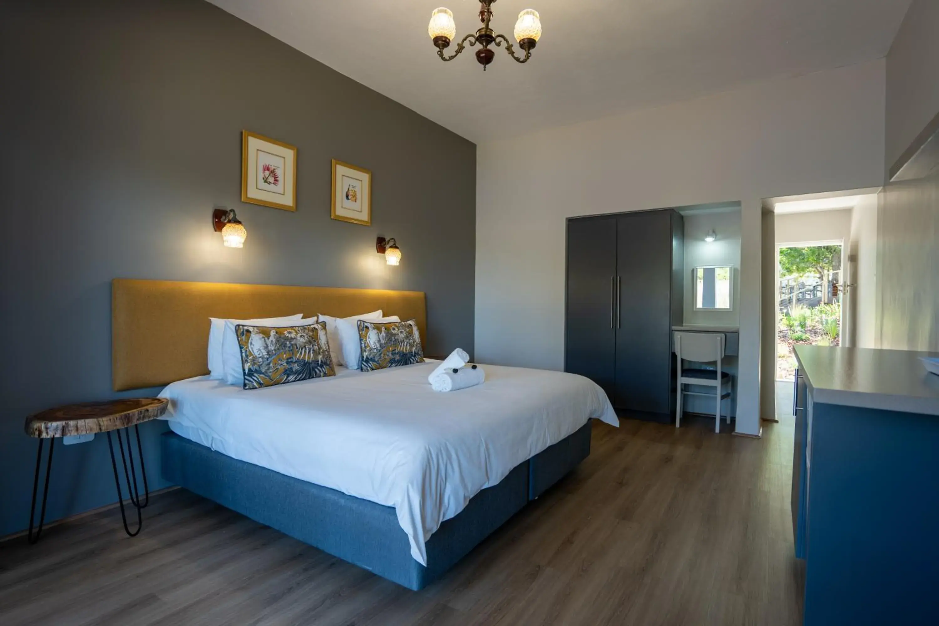 Standard Double or Twin Room in Fairy Knowe Hotel Standard Double or Twin Room in Fairy Knowe Hotel