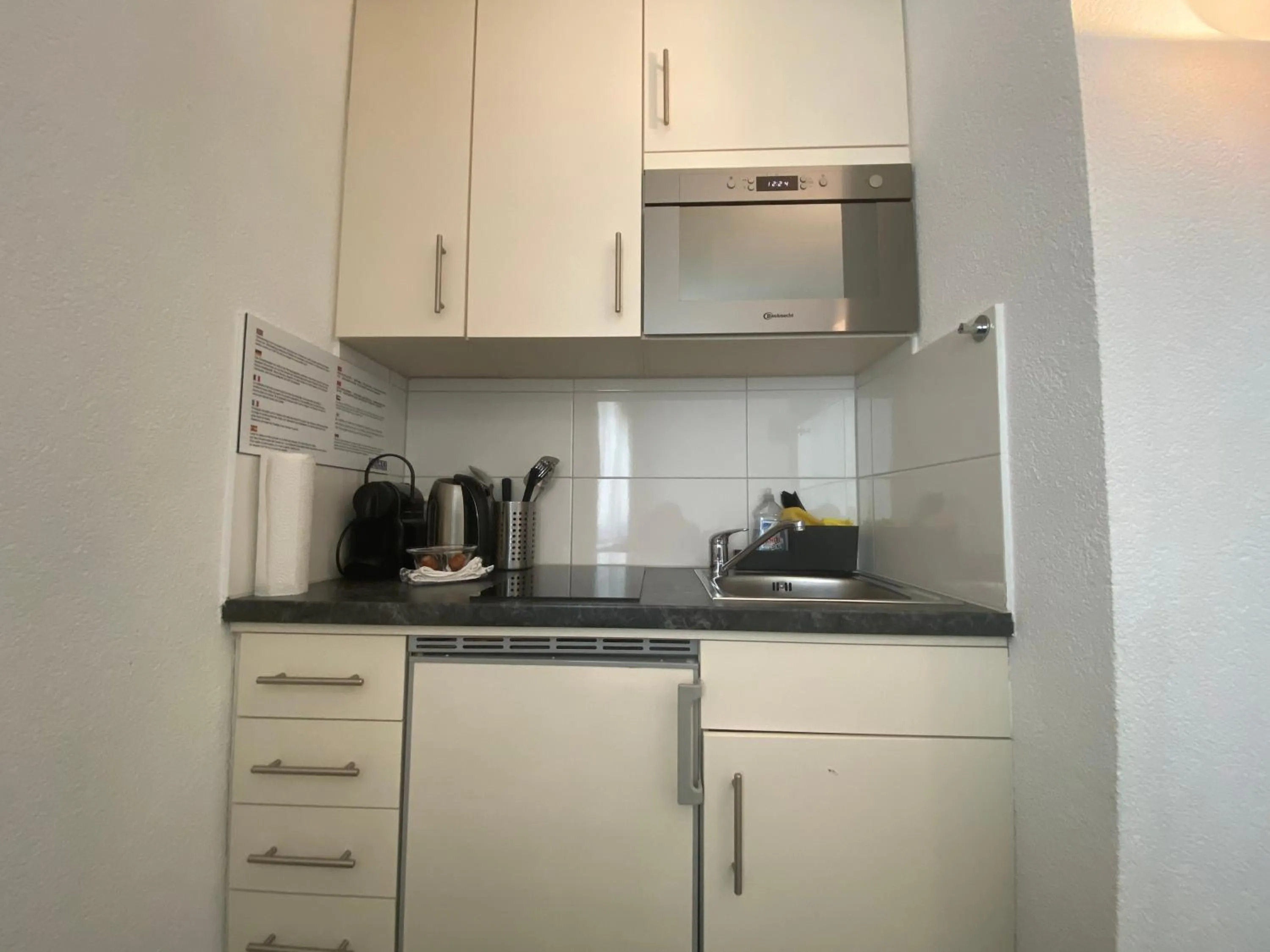 Coffee/tea facilities in Galaxy Apartments Lucerne