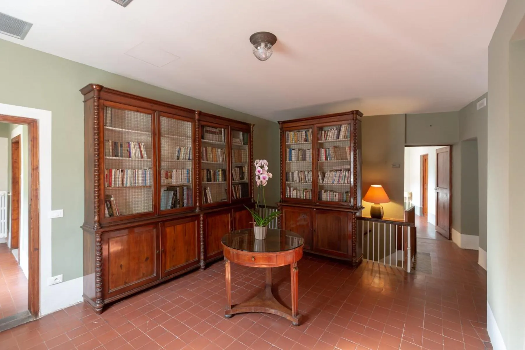 Library in Agriturismo La Fattoria di Capezzana